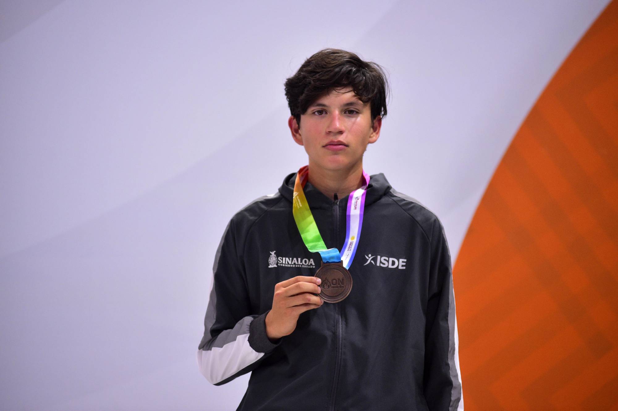 $!Máximo Kaleb Estrada brilla y Sinaloa suma oro y dos bronces en ciclismo de pista