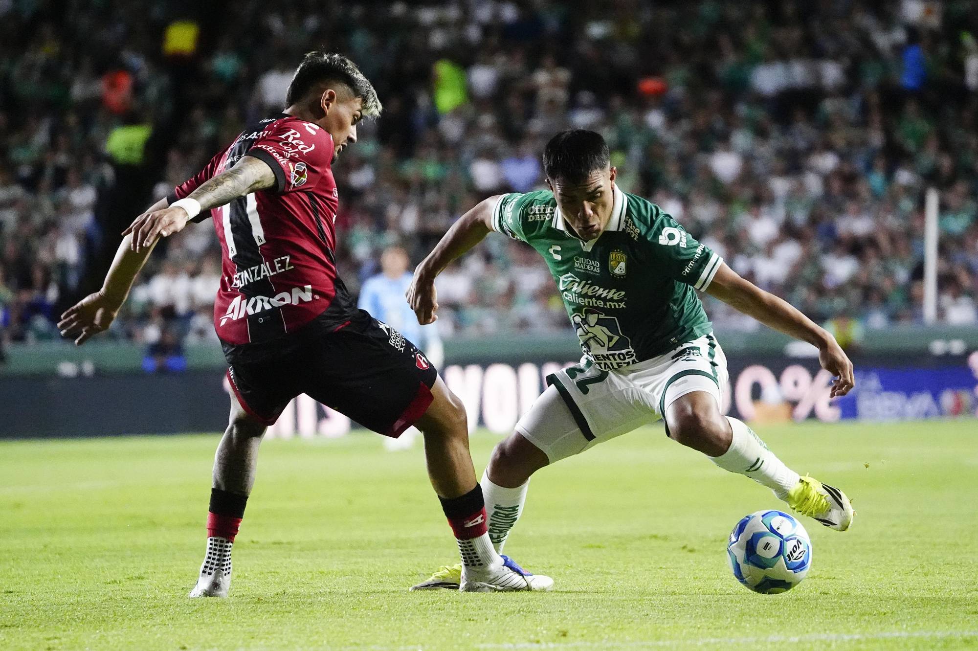 $!Pachuca sorprende al Cruz Azul con golazo incluido; además, León ruge en casa ante Atlas