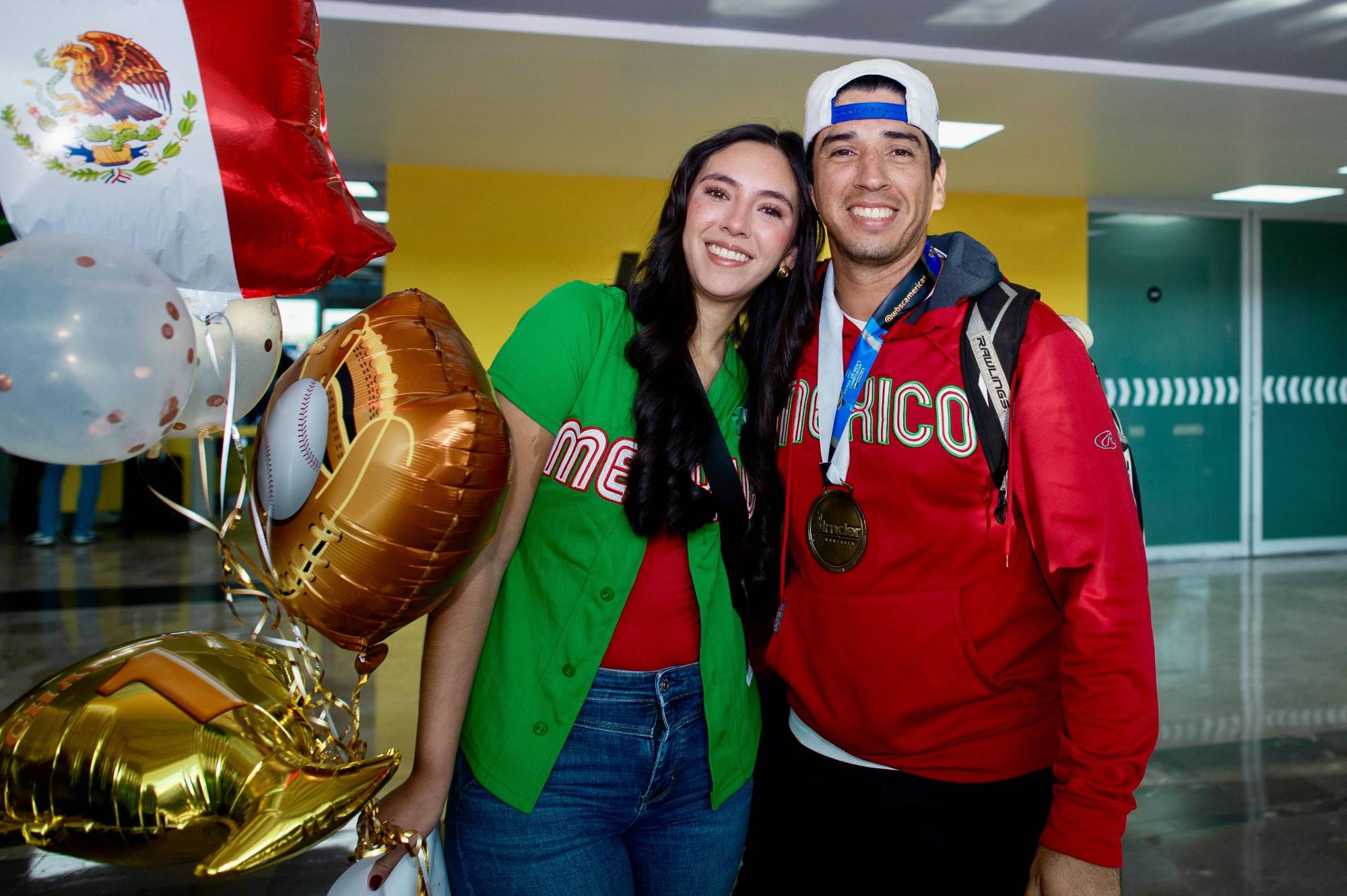 $!Llegan campeones panamericanos de softbol a Sinaloa