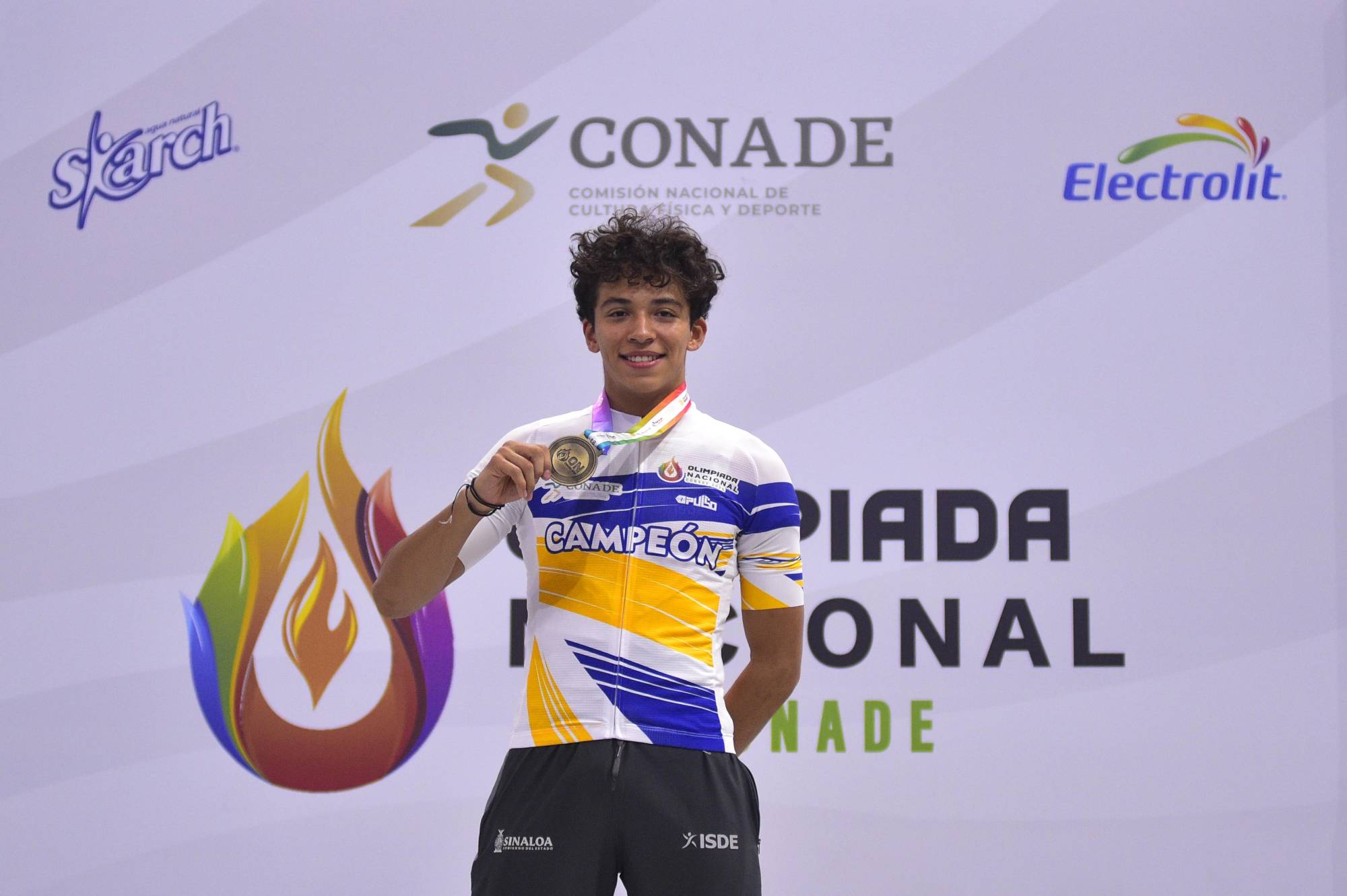 $!Máximo Kaleb Estrada brilla y Sinaloa suma oro y dos bronces en ciclismo de pista