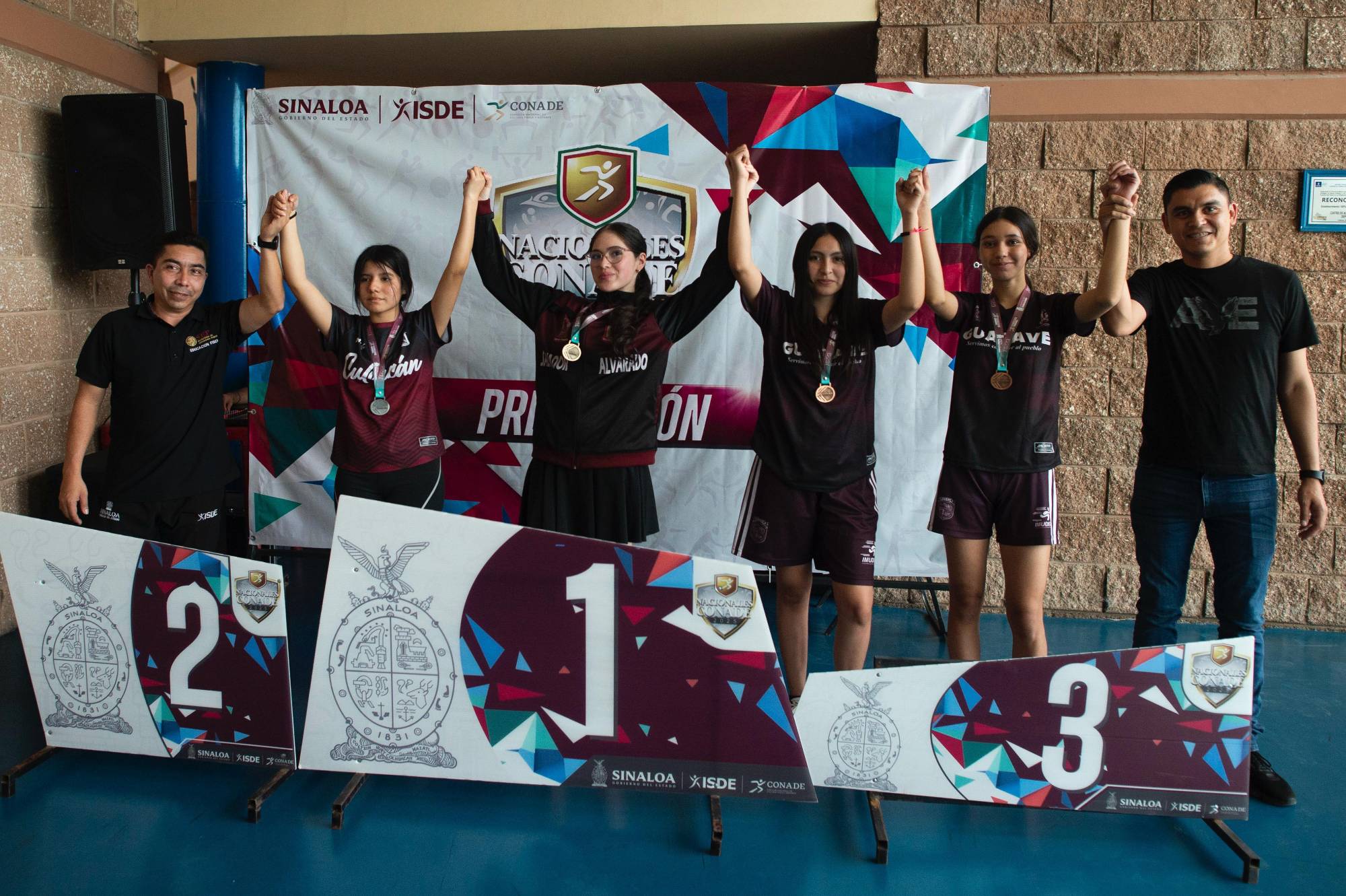 $!Culiacán y Guasave dominan el estatal de bádminton