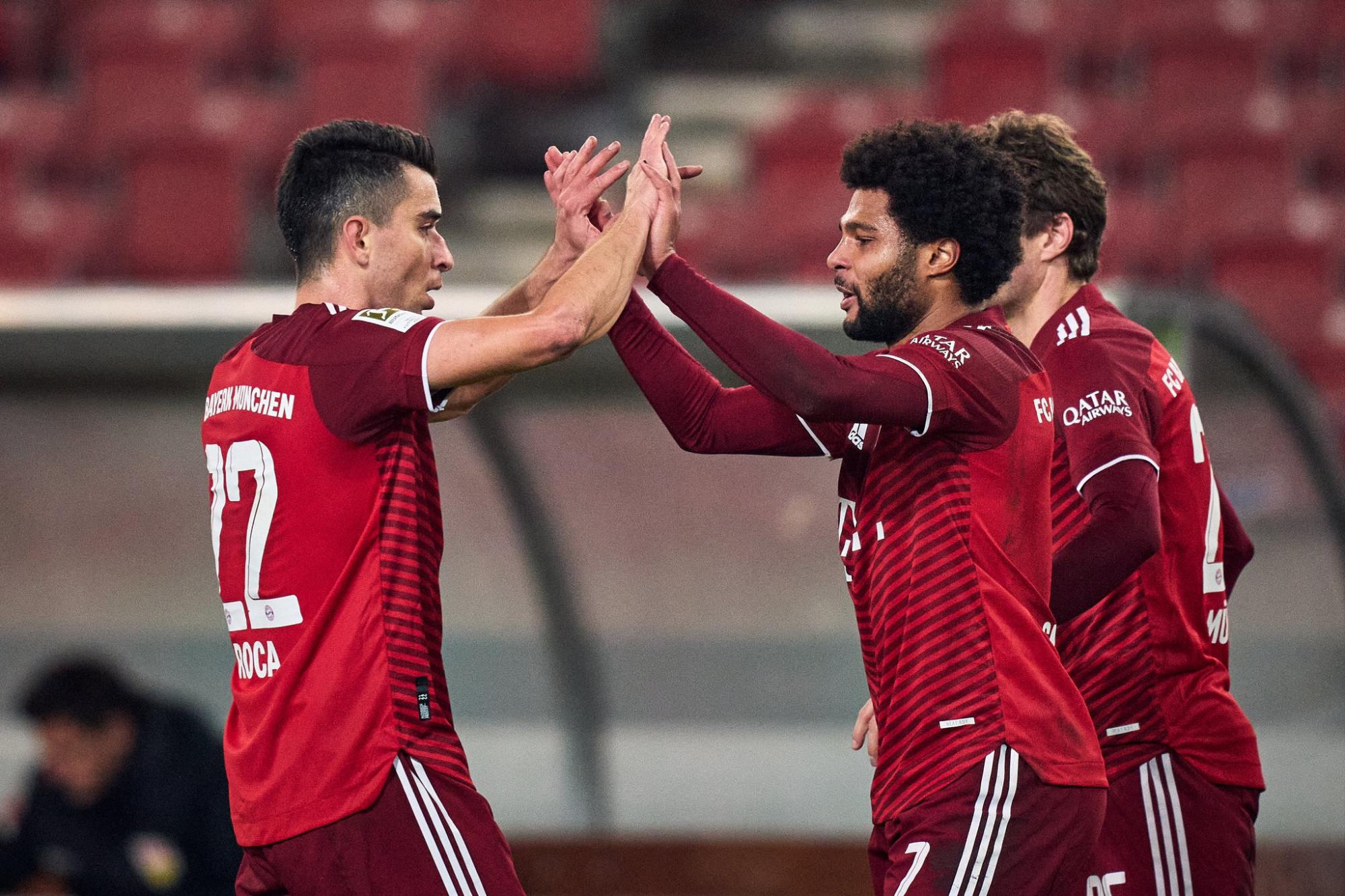 $!El Bayern Munich lidera la Bundesliga alemana tras derrotar 5-0 al Stuttgart