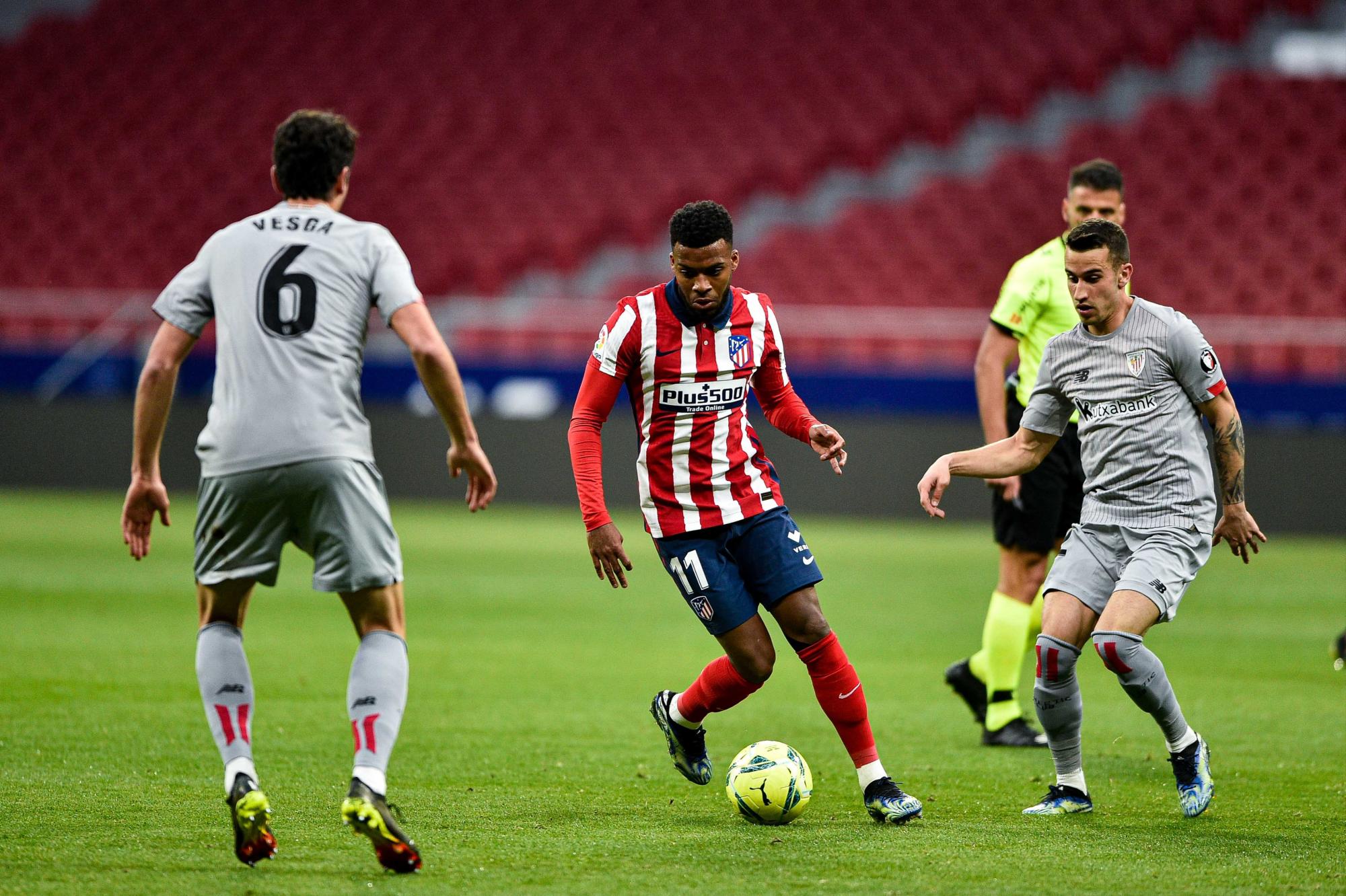 $!Atlético de Madrid gana con un gol polémico y se aleja en la punta de La Liga de España