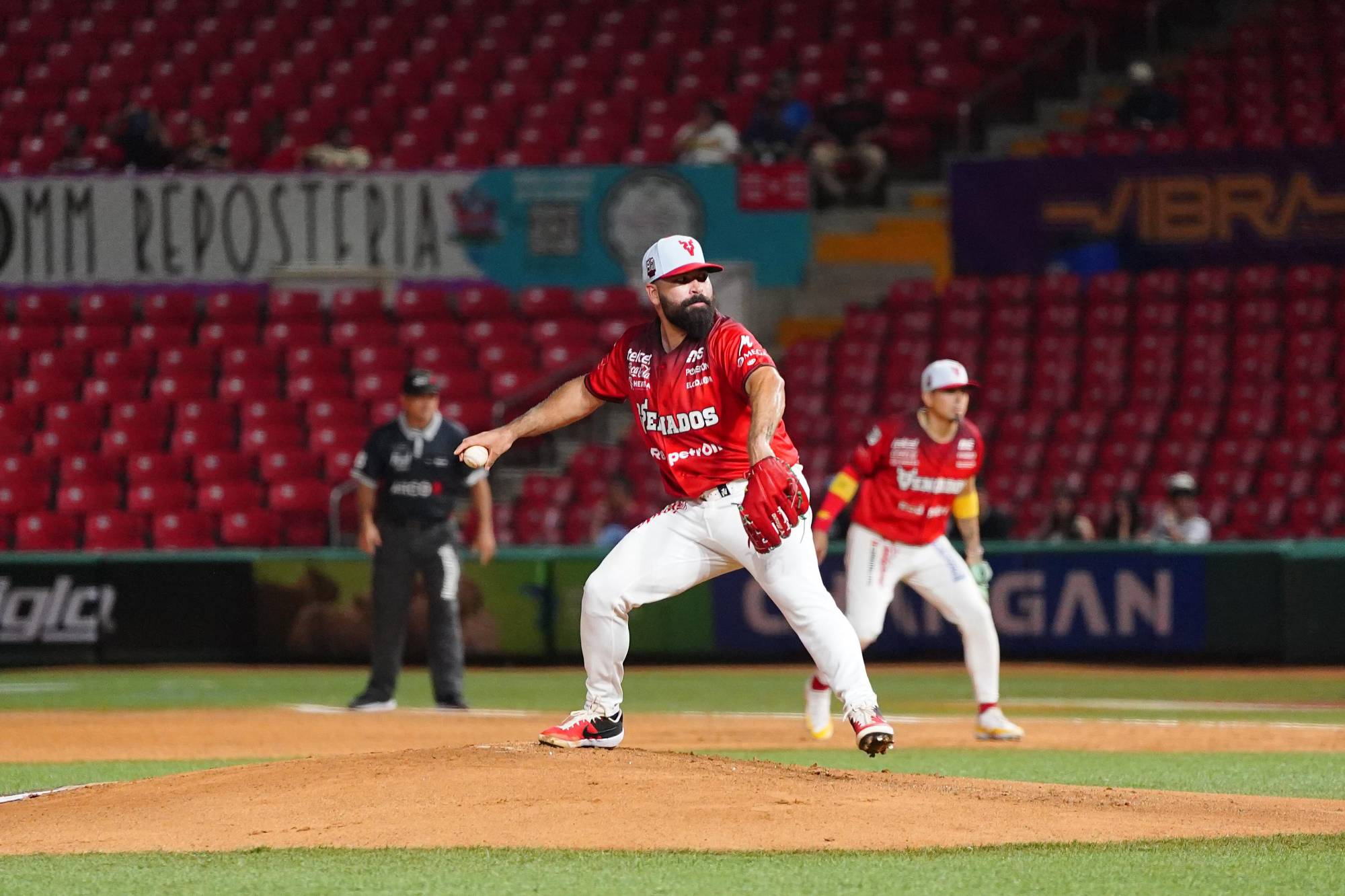 $!Venados le pega a Tucson con José Luis Urquidy y Andrés Álvarez como protagonistas
