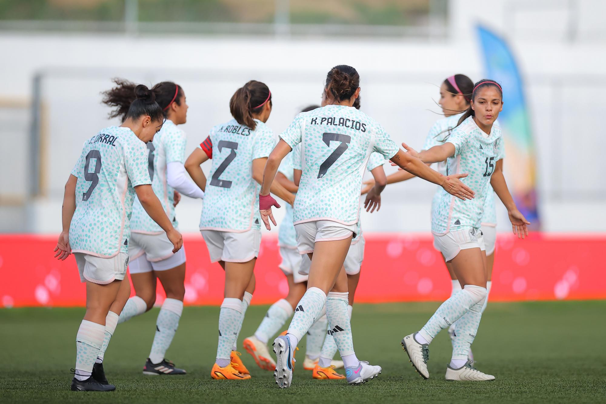 $!Tri Femenil se impuso ante Jamaica con un festival de goles en los JCC