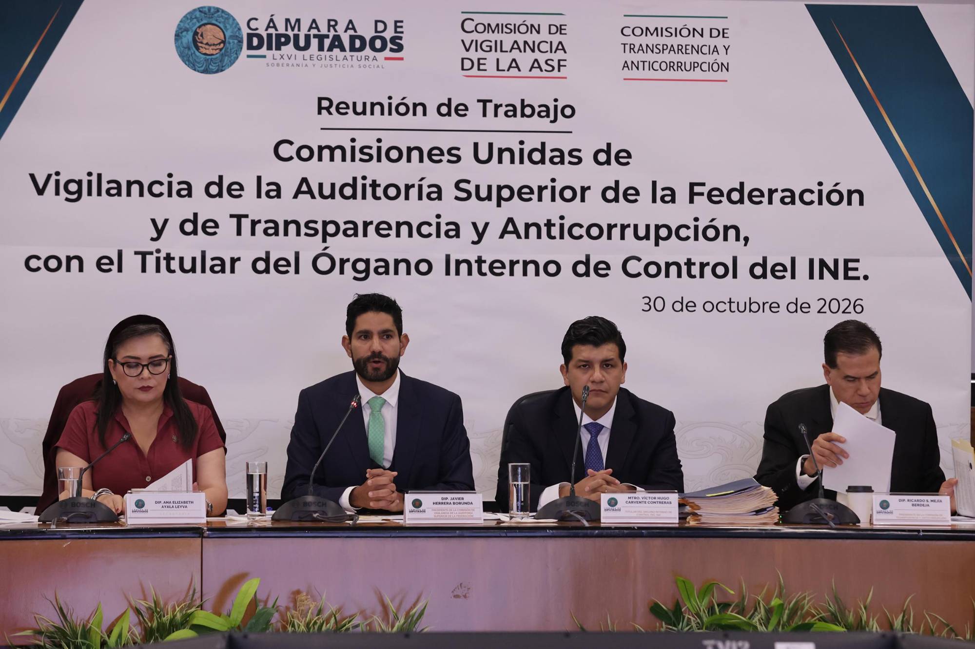 $!Contralor del INE imputa a cinco funcionarios por conflicto de interés