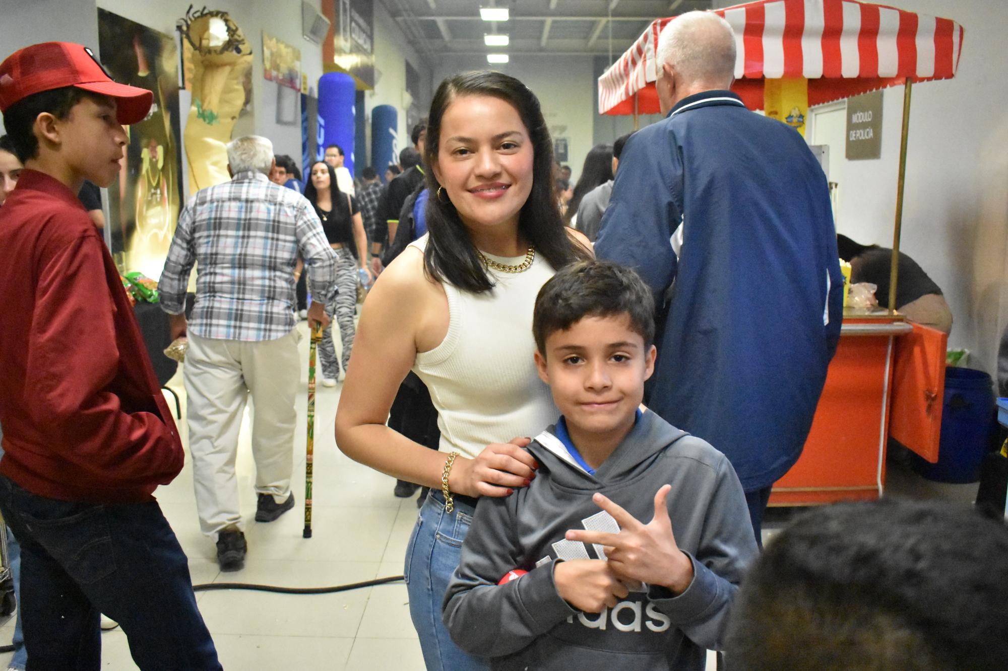 $!Ana Sue con su hijo Jorge Rodríguez.