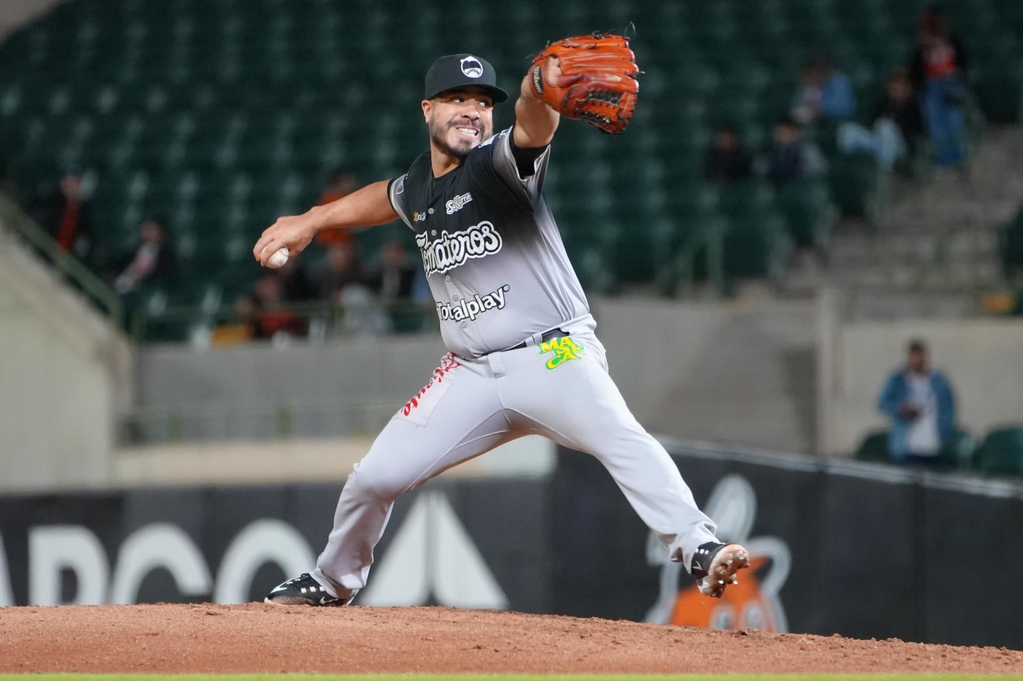 $!Tomateros de Culiacán da pelea, pero al final cae ante Naranjeros de Hermosillo