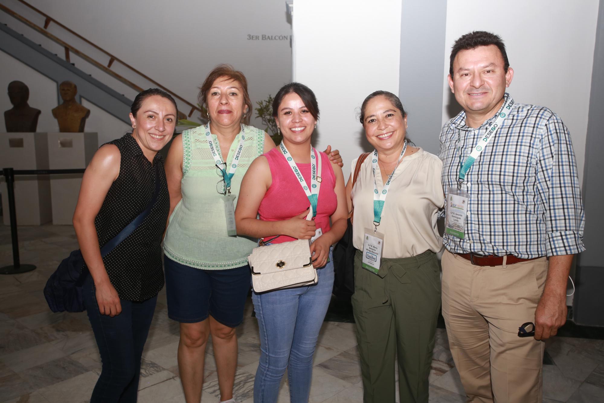 $!Laura Rodríguez, Olivia Irene, Karla Camacho, Betzi Mirazo y Gerardo Domingo.