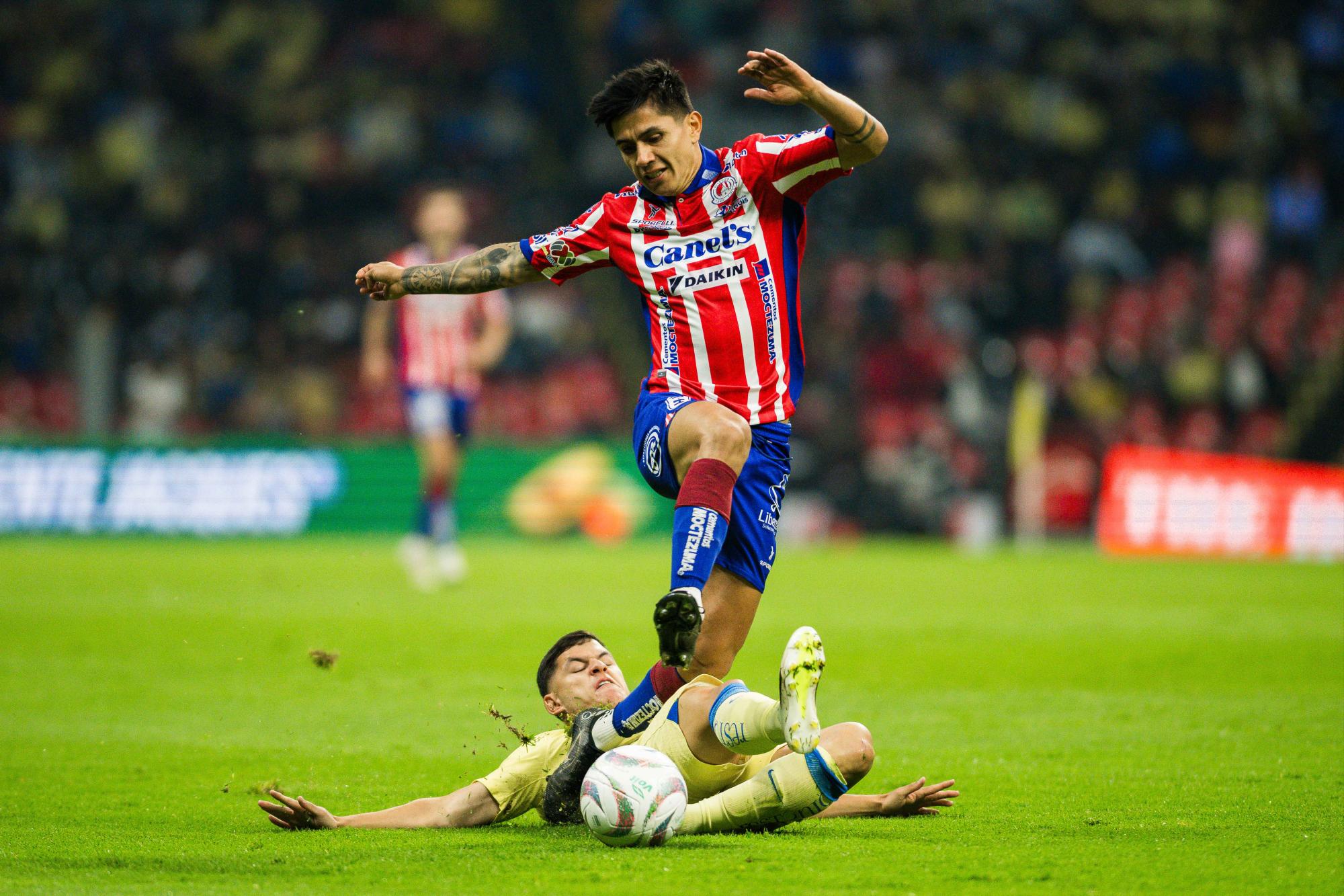 $!América llega a la final bajo abucheos de su afición