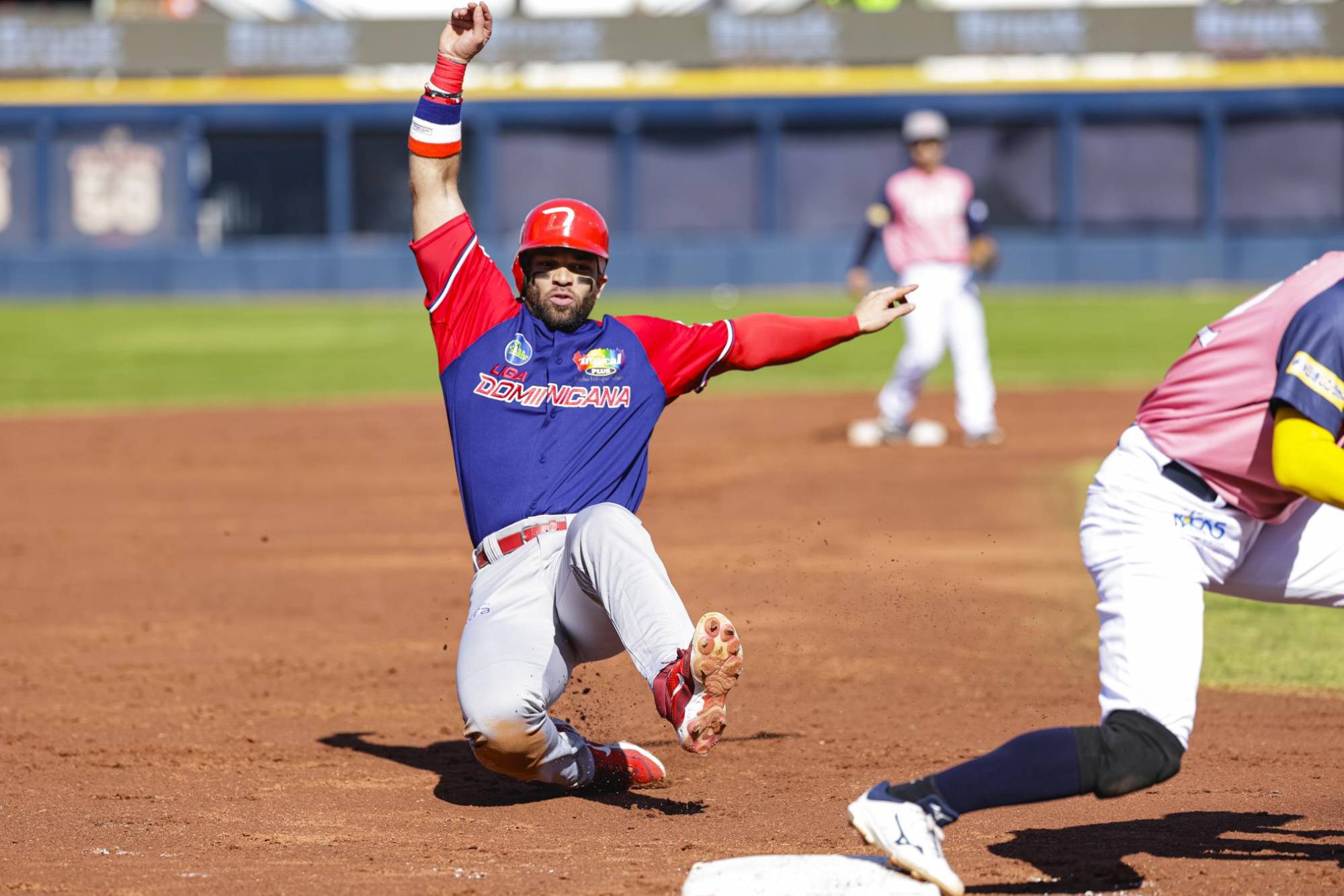 $!Ofensiva de Dominicana castiga a Japón en la Serie del Caribe