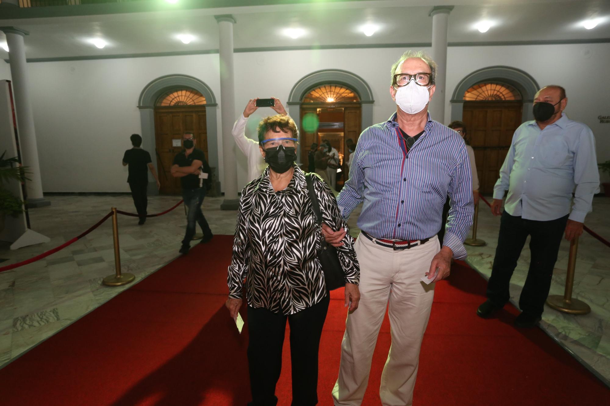 $!Flor Osuna y Joel Rodríguez.