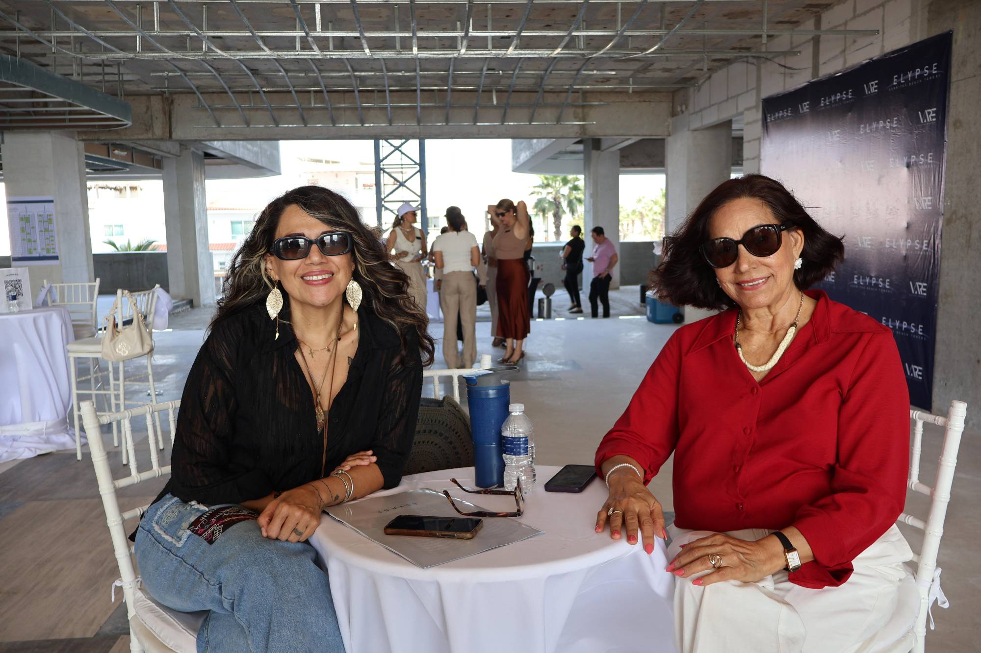 $!Carmen Ojeda y Naty Ibarra.