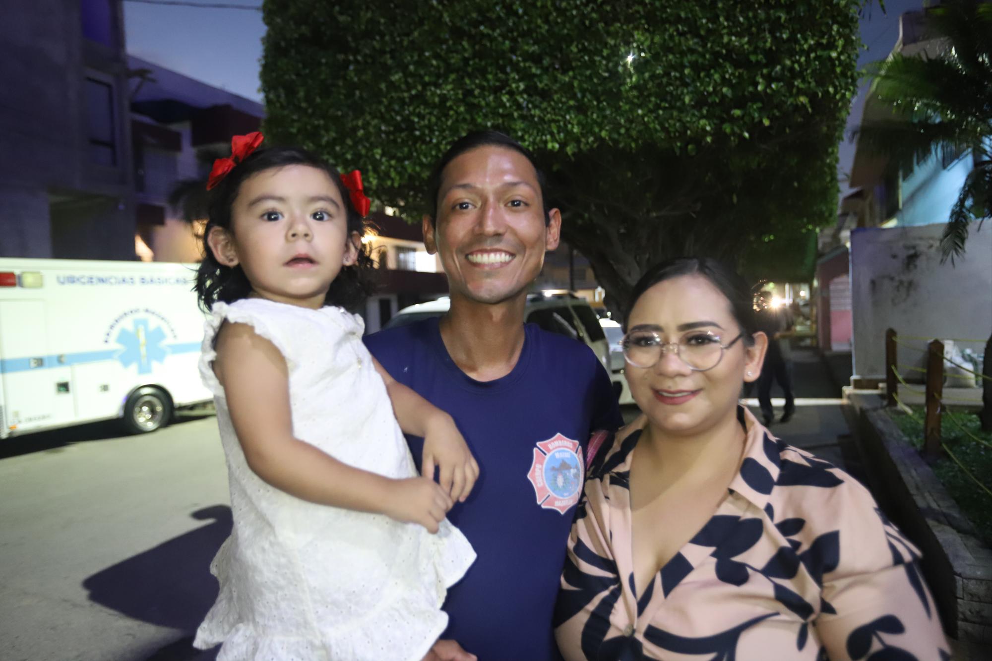 $!Lua Dayan y Pablo Vázquez junto a Youci González.