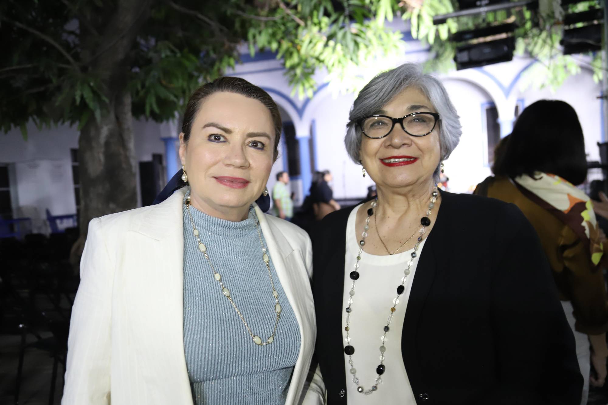 $!María Luisa Contreras y América Soto.