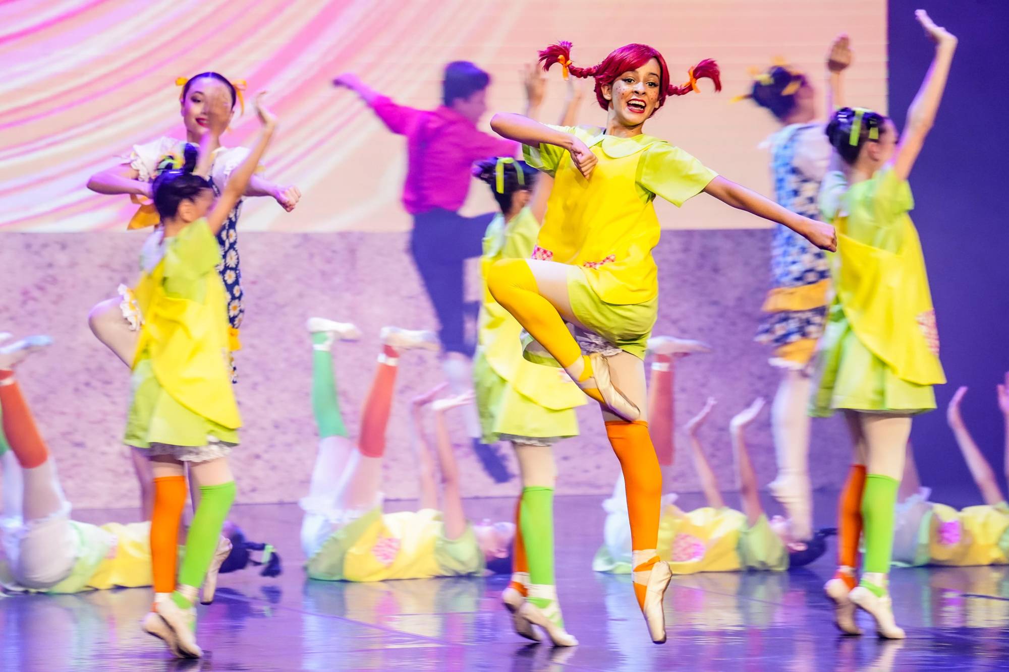 $!La obra sumerge en el mundo de fantasía creado por la imaginación de Pippa Mediaslargas, interpretada por Camina Loaiza Mendoza.