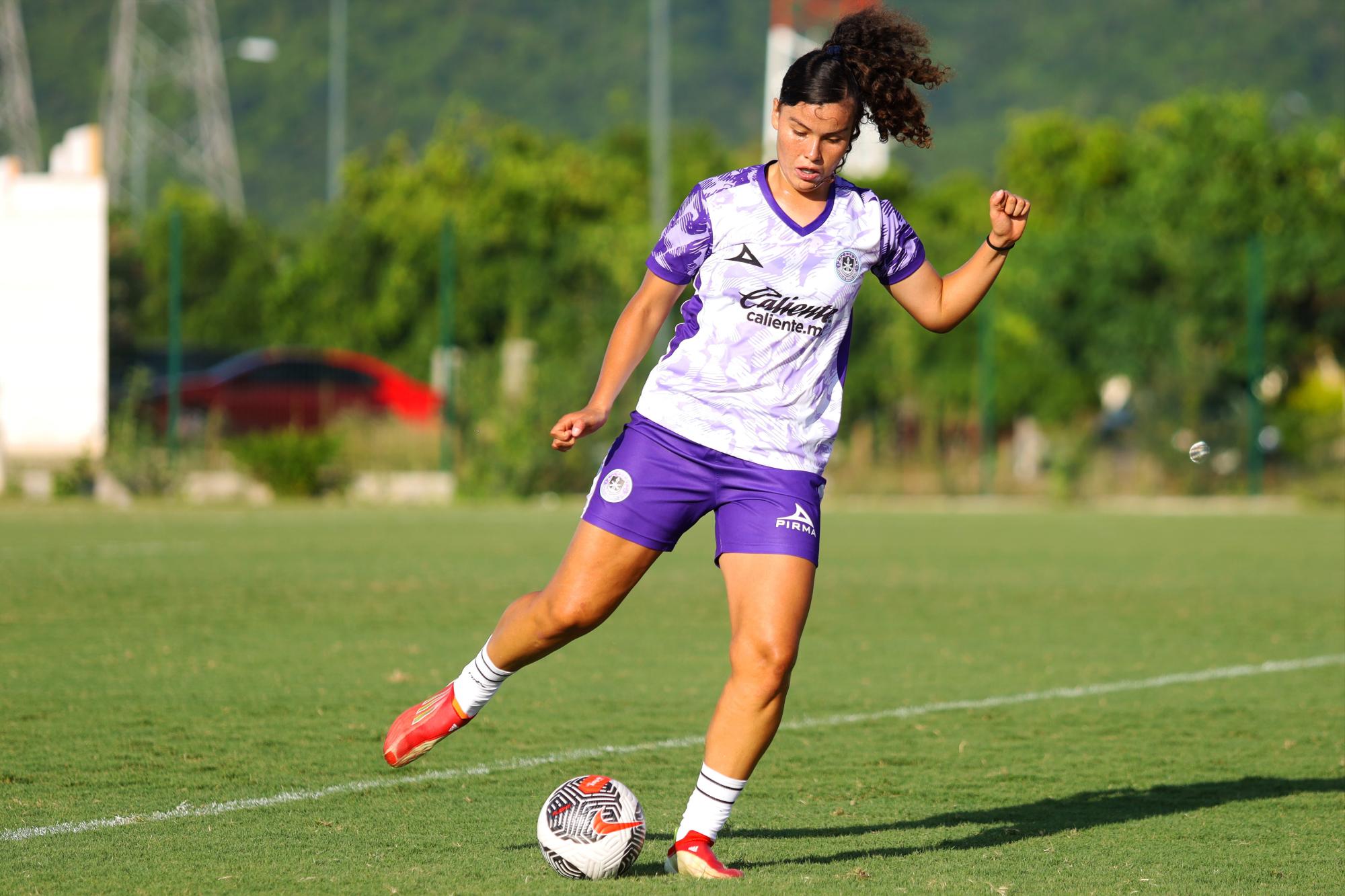 $!Alejandra Curiel se sube al barco del Mazatlán Femenil