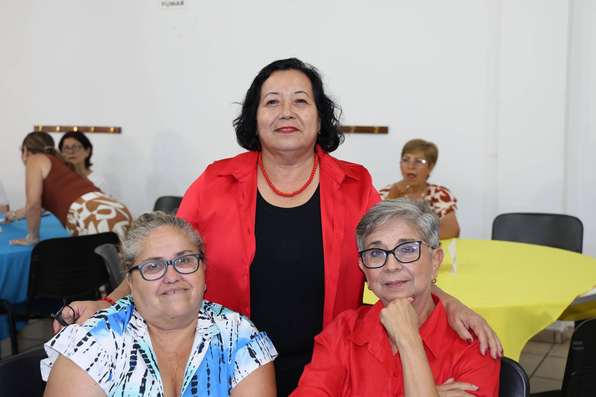 $!Bety Mellado, Martha Guadalupe y Tere Lara.
