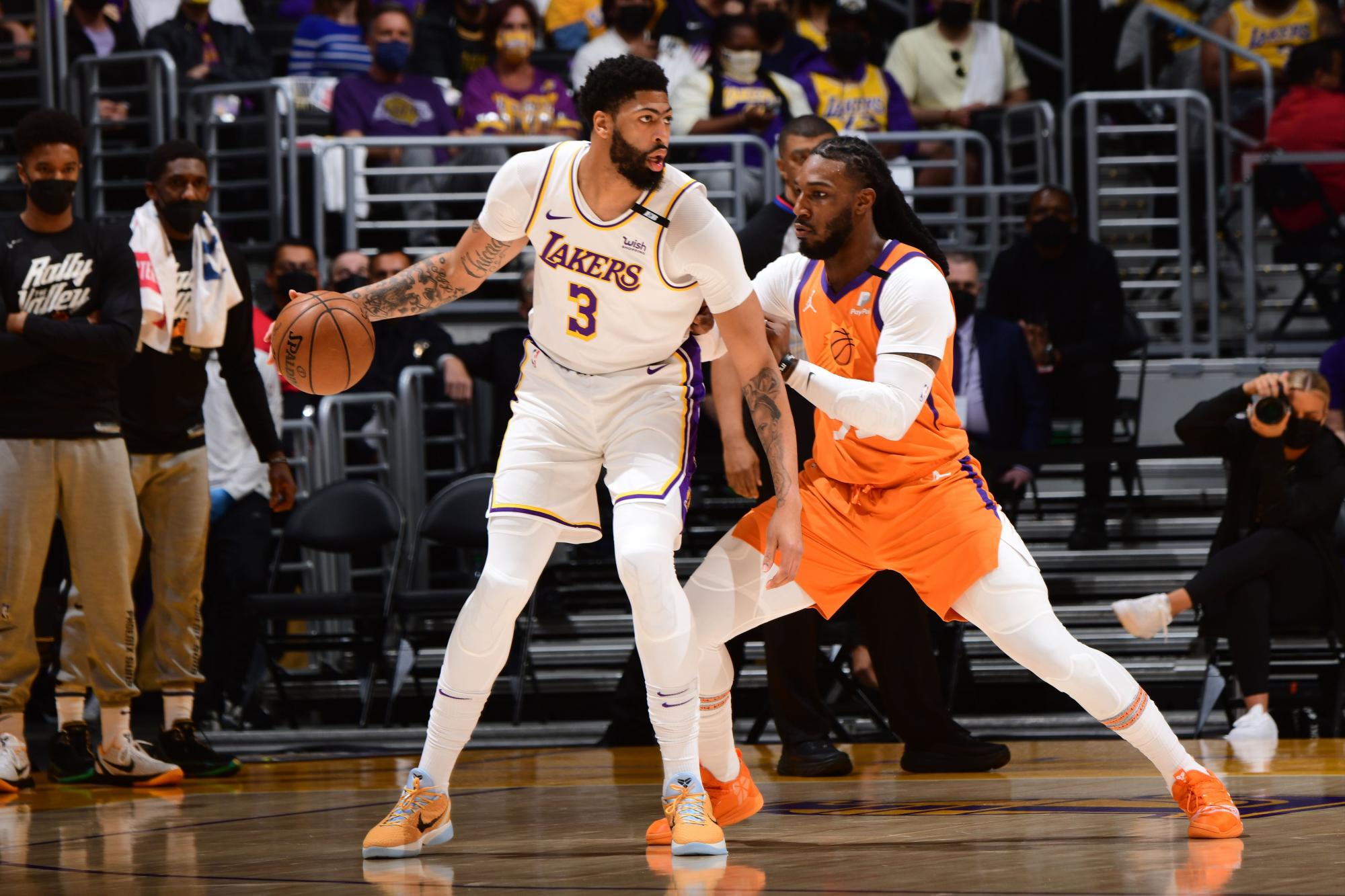 $!Suns empata la serie ante Lakers y el suspenso crece por la lesión de Anthony Davis