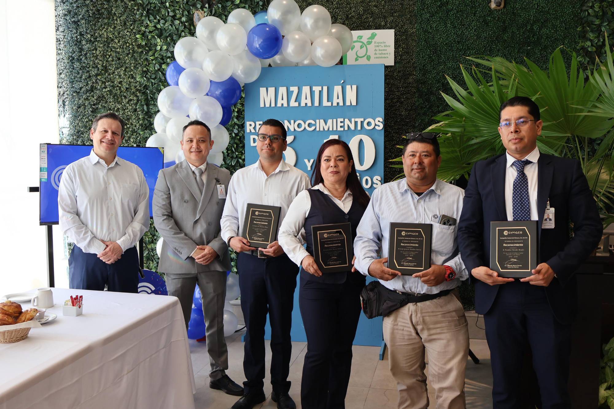 $!(Reconocidos 10 años)