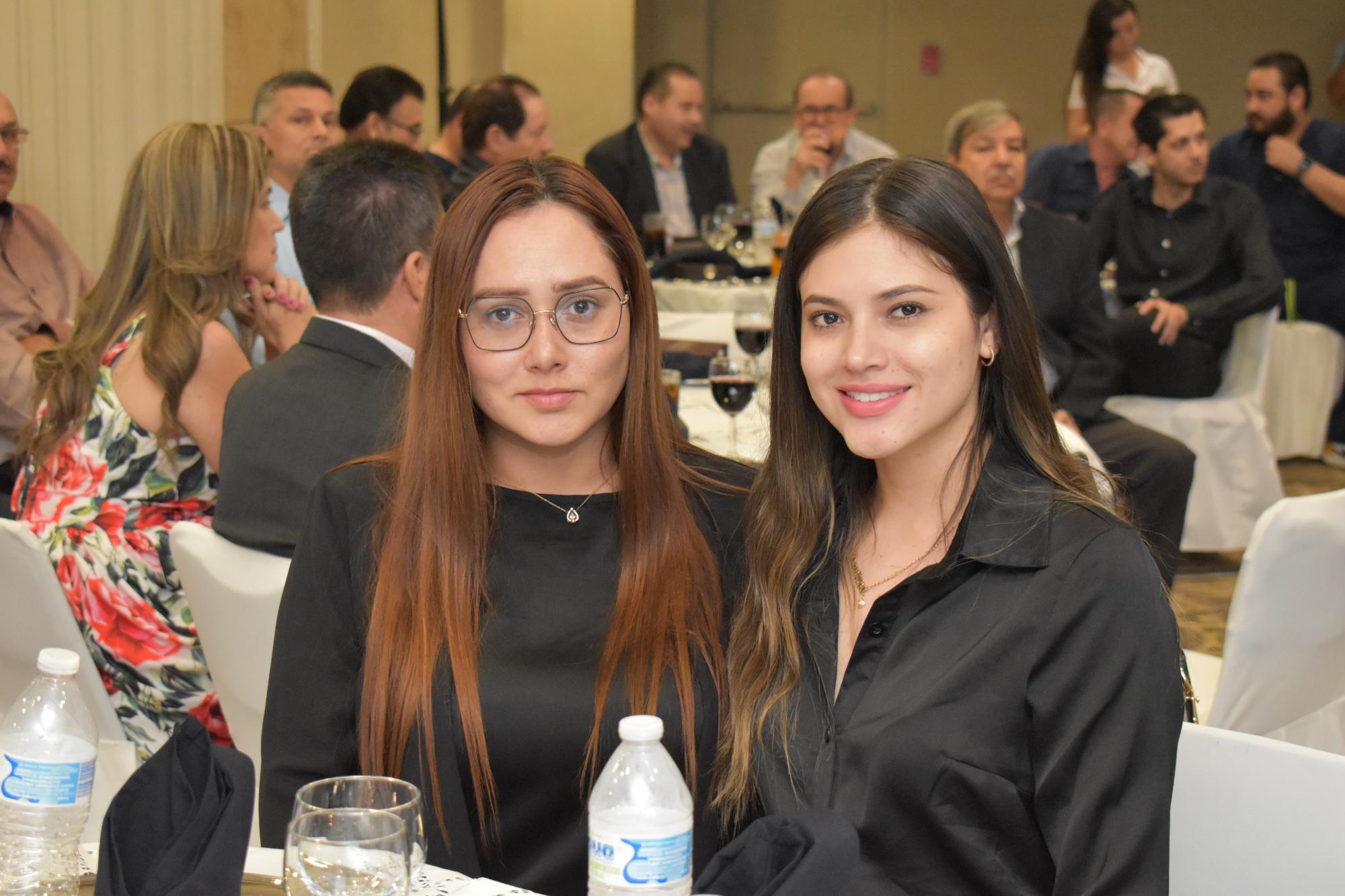 $!Cristal Murillo, directora de Turismo Culiacán y Dariana Urista, ejecutiva de Turismo Culiacán