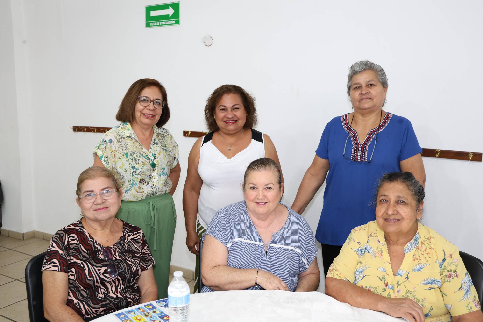 $!Lourdes González, Lorena López, Marina Bojórquez, Ana Lucila Kelly, María Luisa Valdez e Isabel Tinoco.