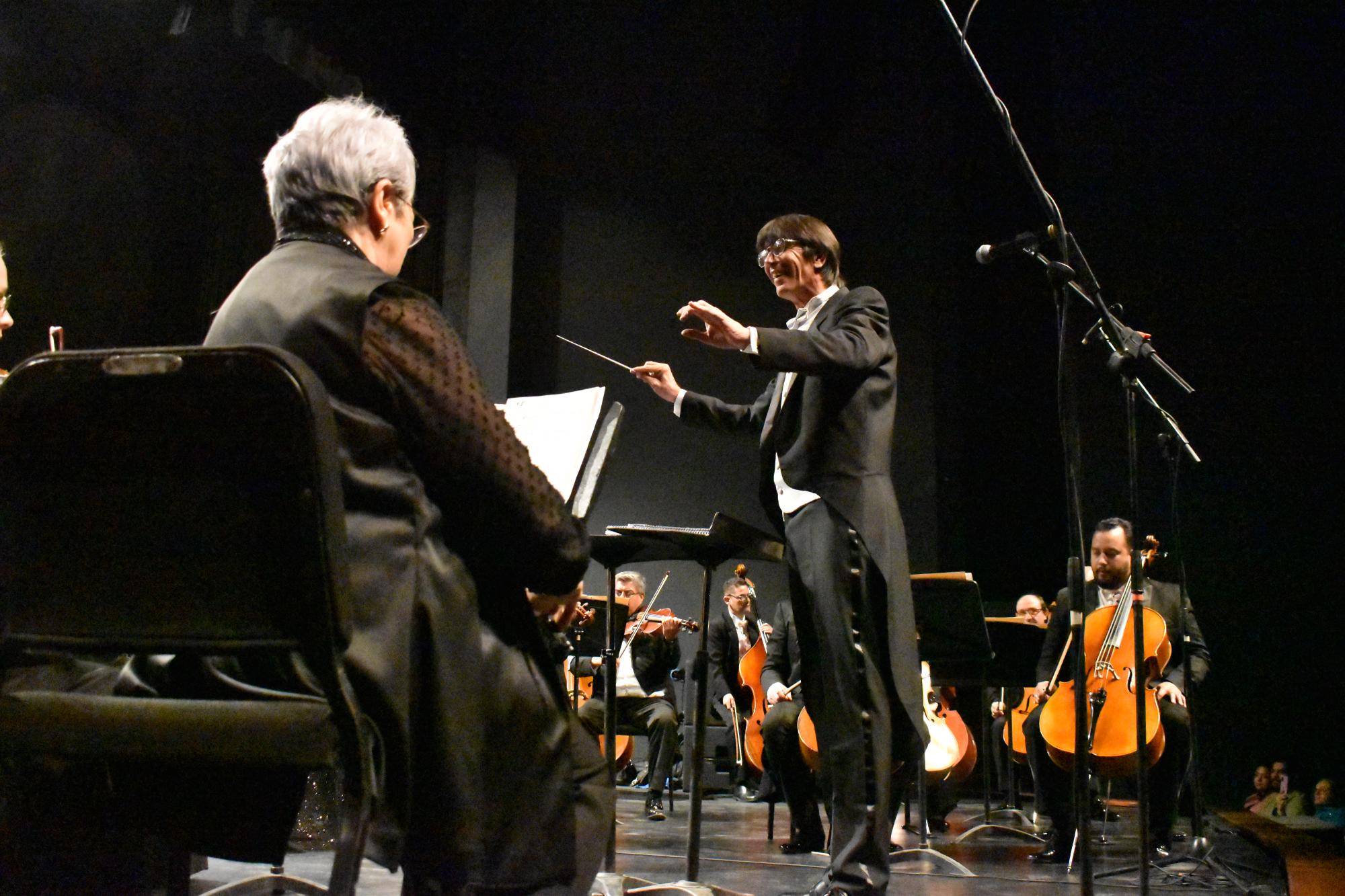 $!Durante el concierto la OSSLA interpretó oberturas de compositores como Mozart y Rossini.