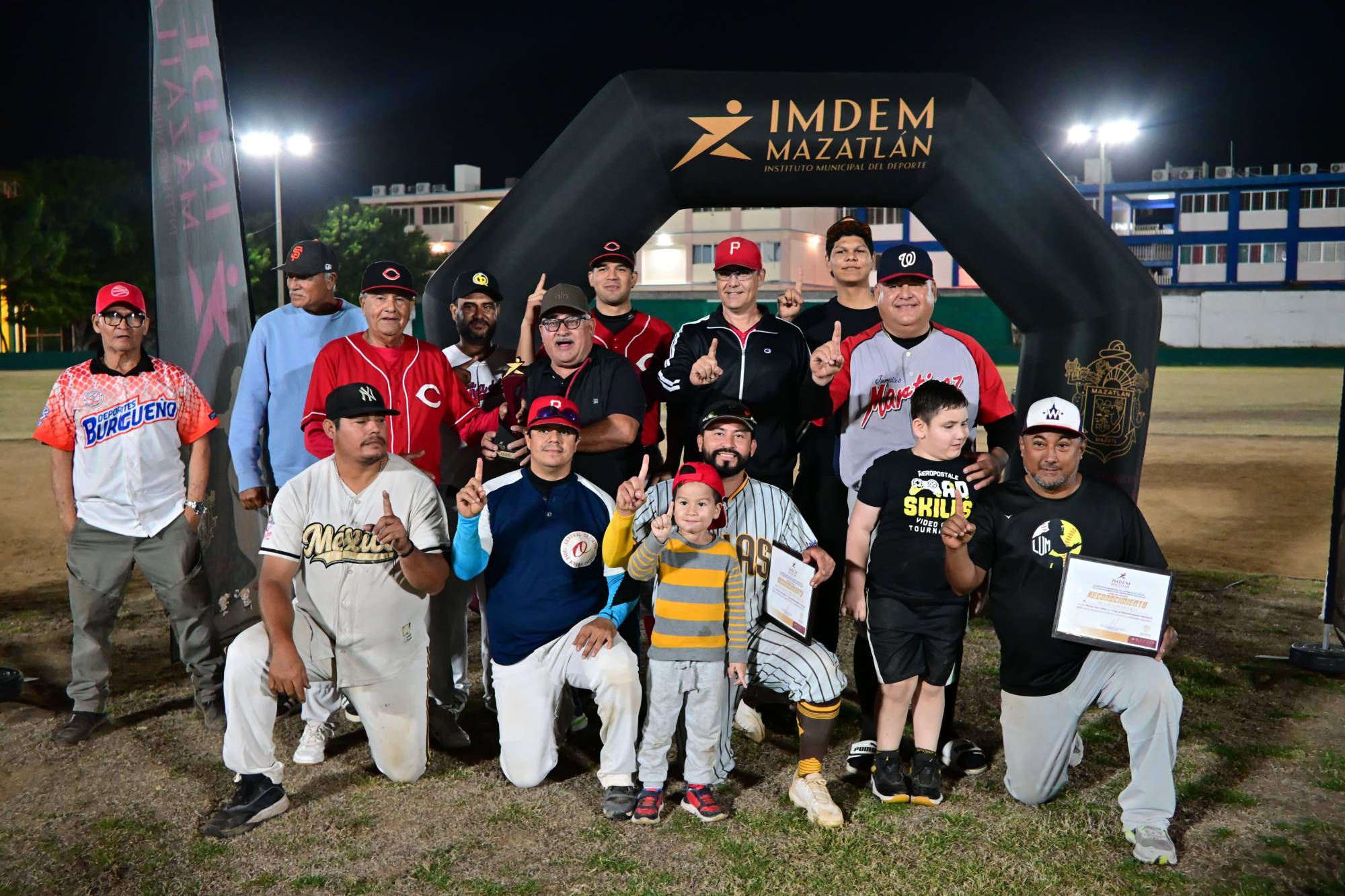 $!Emotivo homenaje y arranque de temporada en la Liga Sabatina de Beisbol Municipal