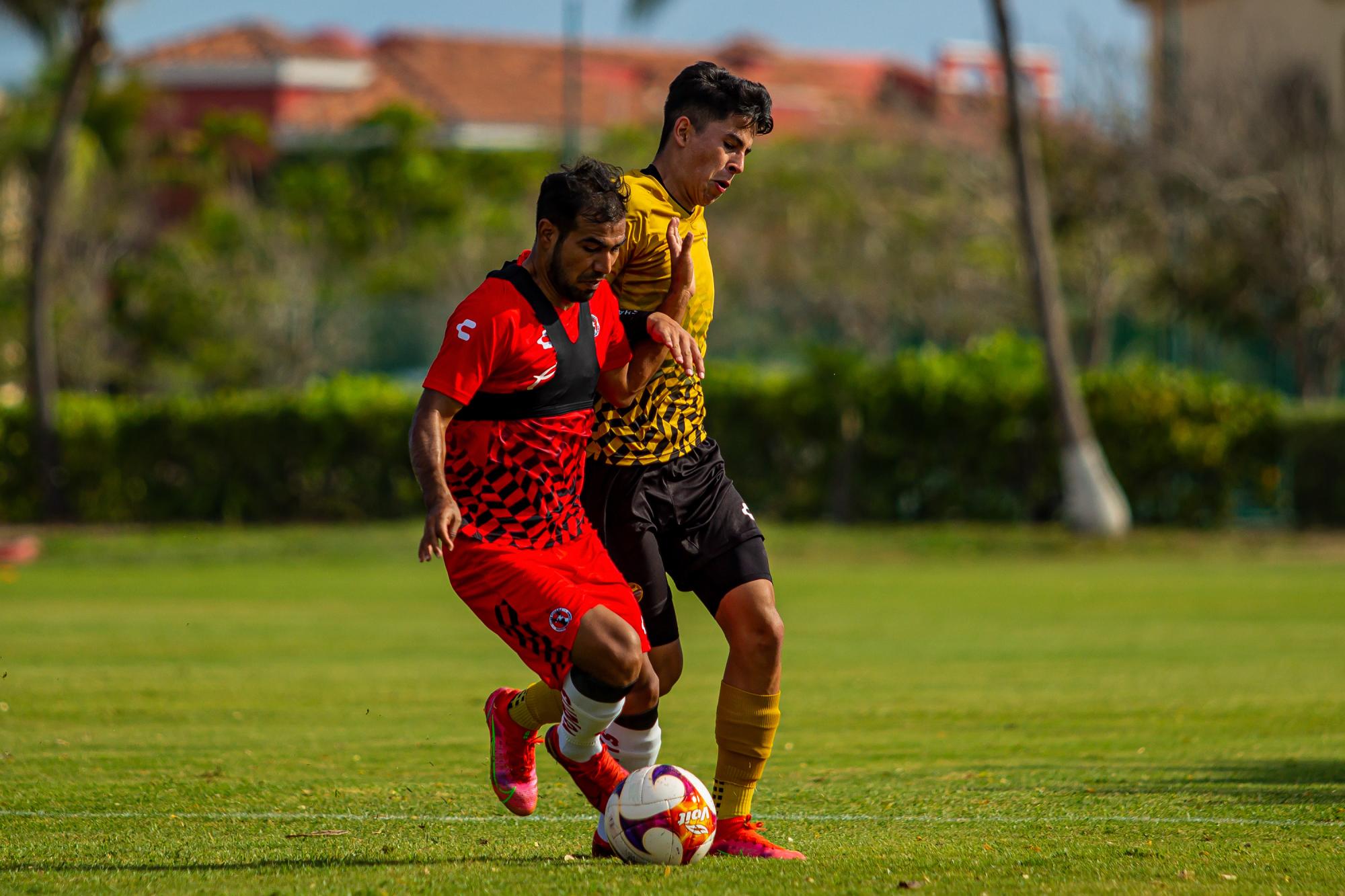 $!Xolos golea a Dorados en juego de preparación en Mazatlán