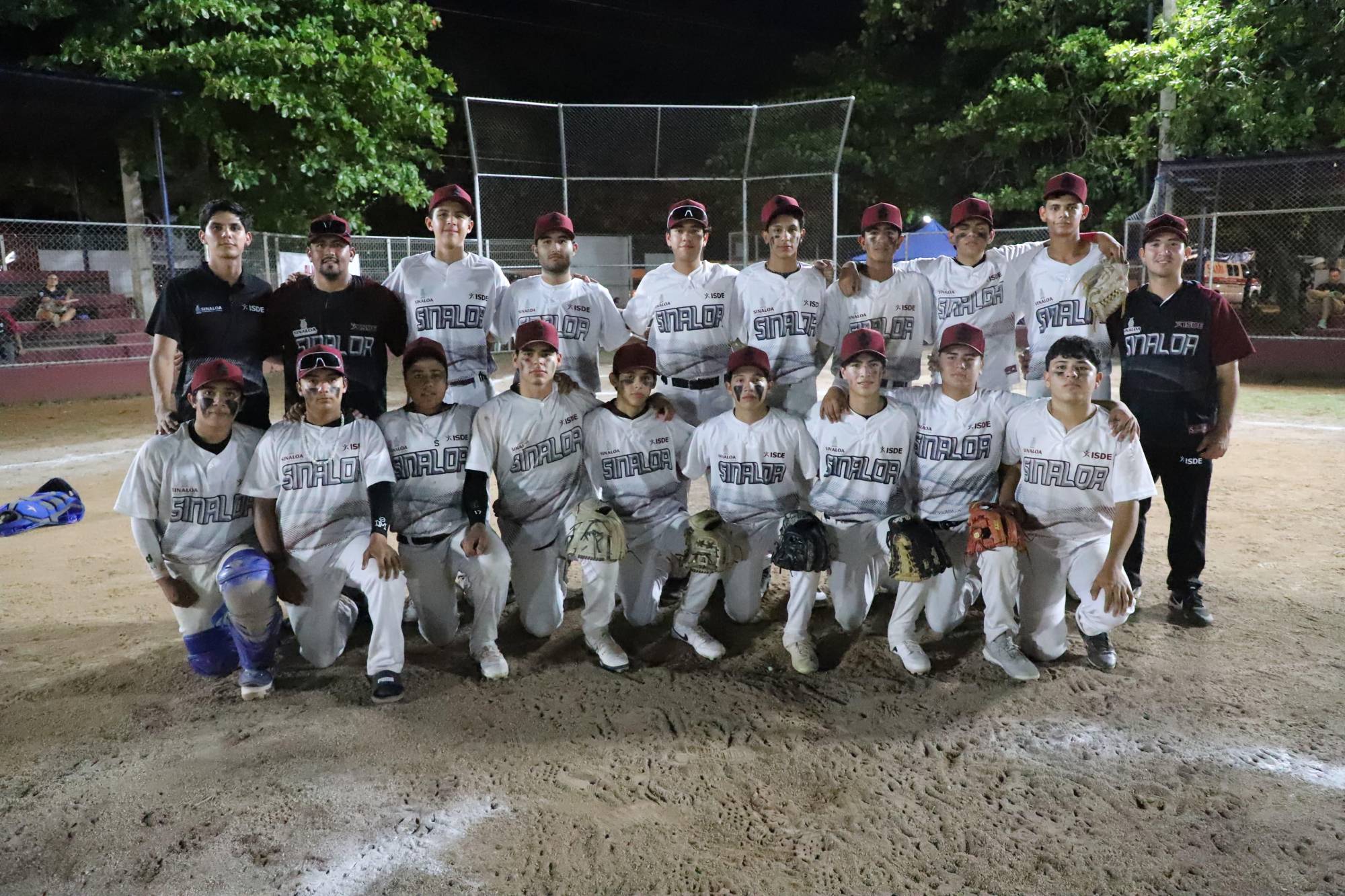 $!Sinaloense Oswaldo Pérez se cubre de gloria; lanza sin hit ni carrera a Guerrero