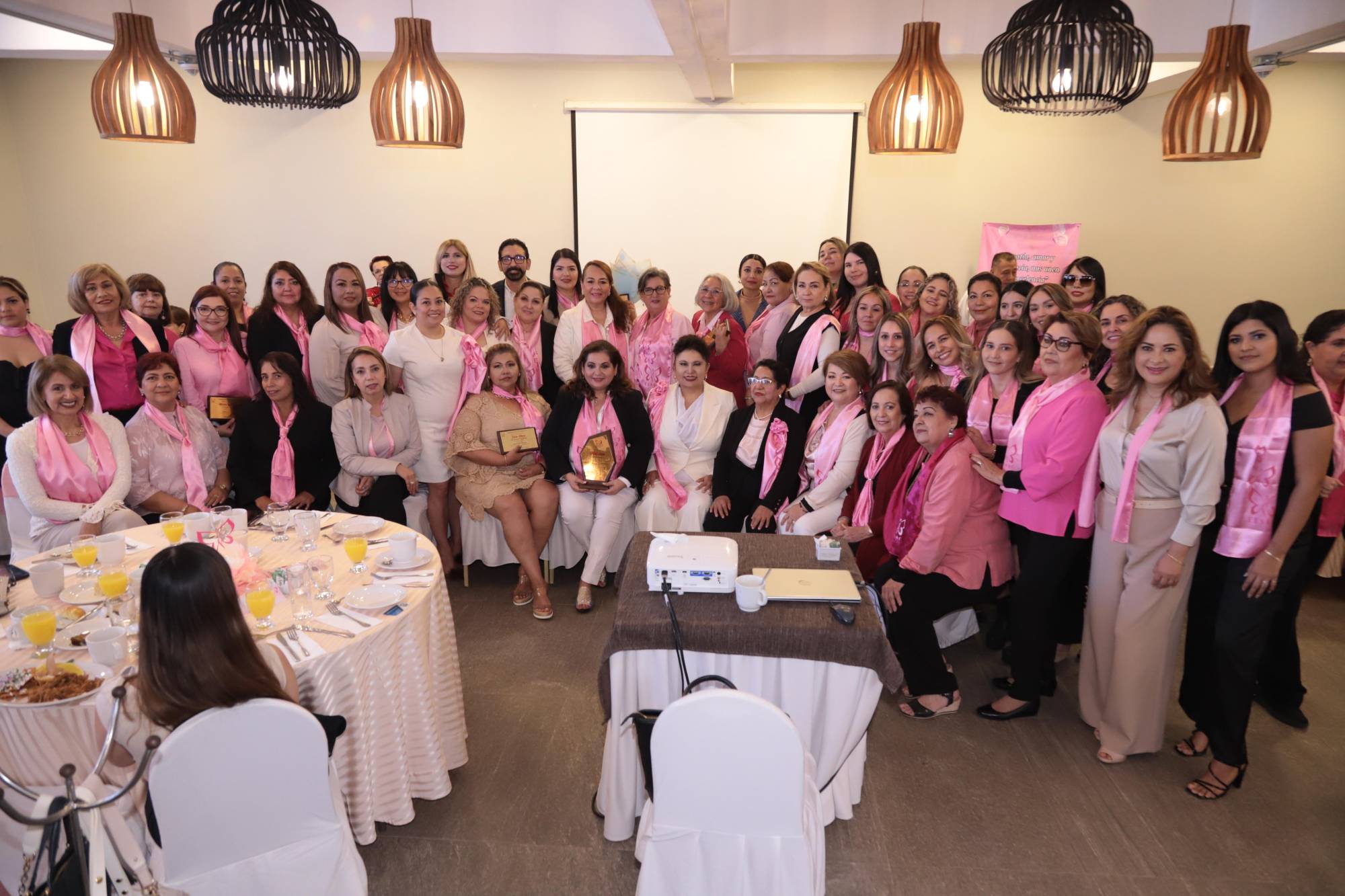 $!Una agradable mañana de convivencia pasaron las integrantes de la agrupación.