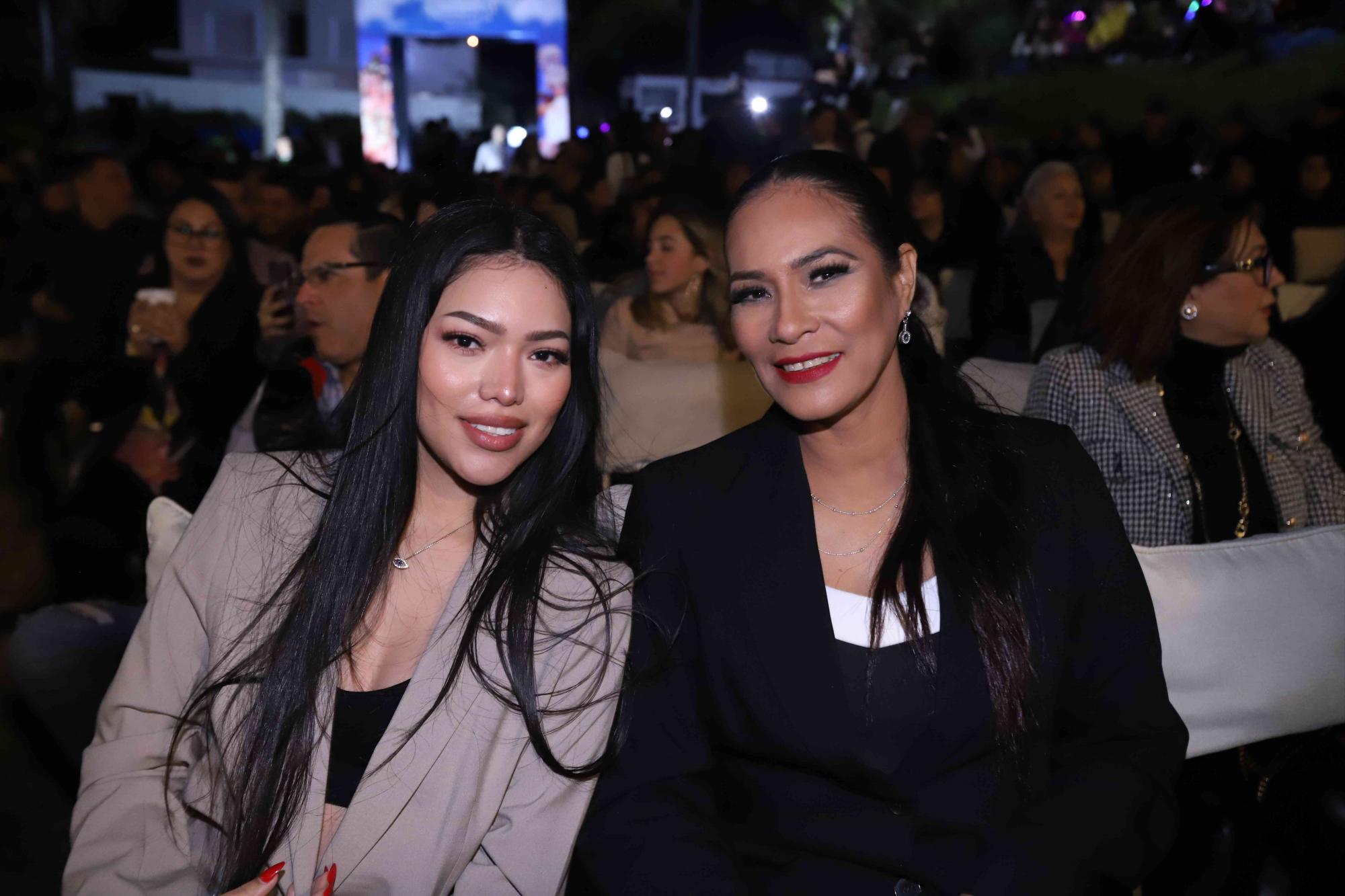 $!Elizabeth Ramírez y Karla Patrón.