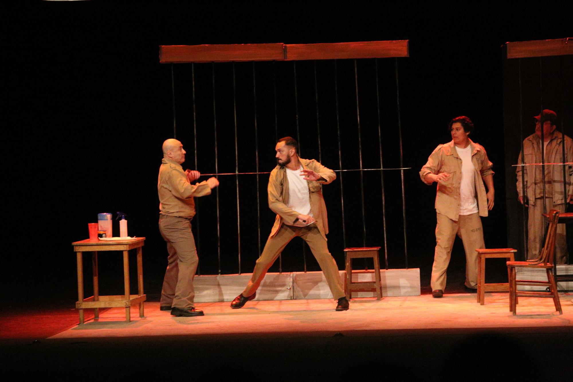 $!Intensas acciones se desarrollaron en la puesta en escena.