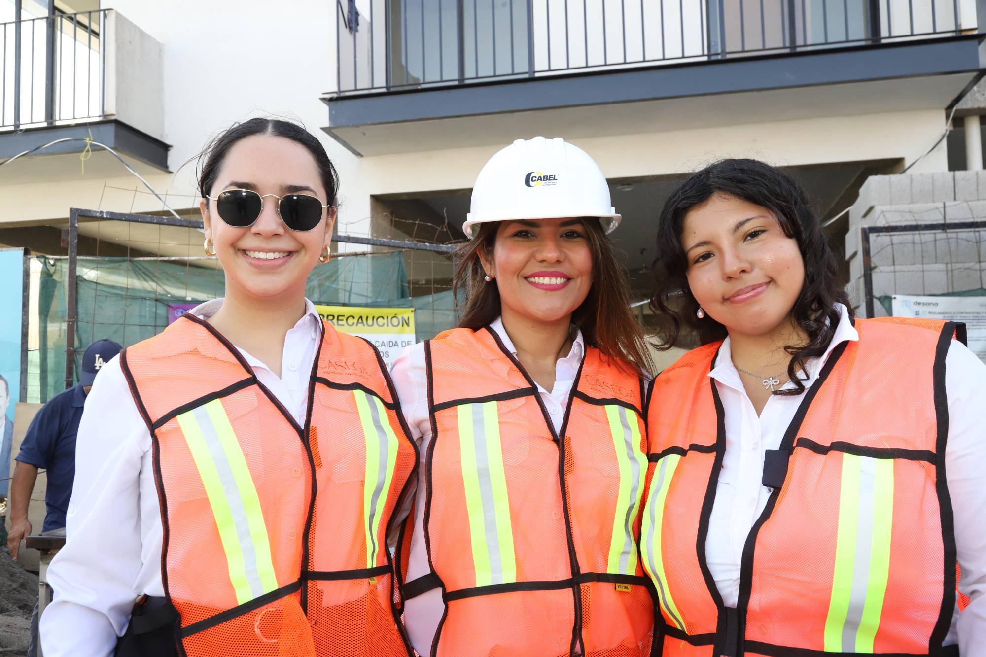 $!Andrea López y Lourdes Guerrero e Itzel Prieto.