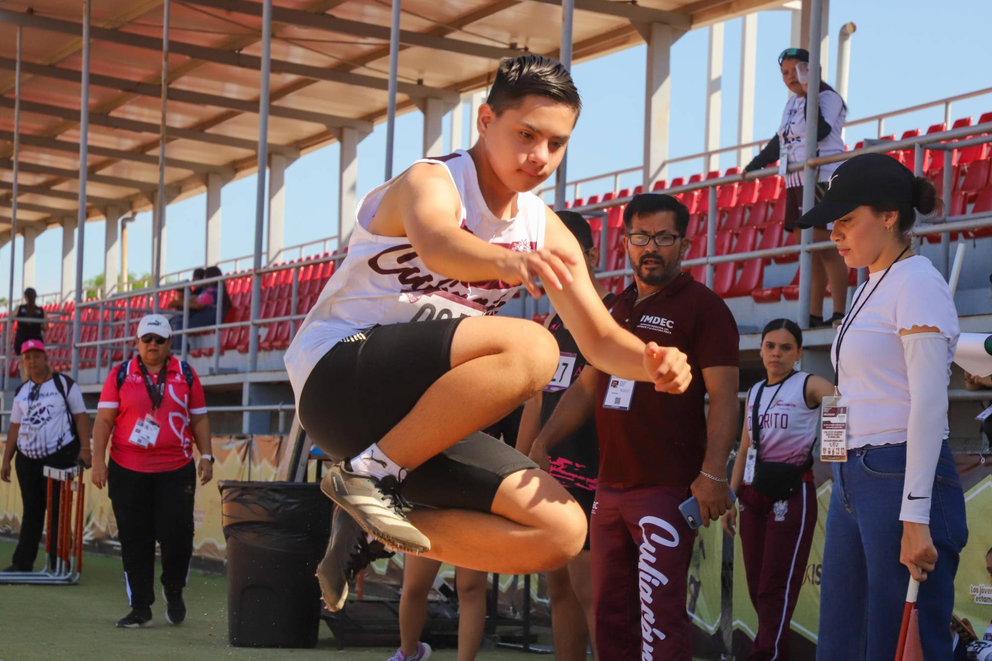 $!Mazatlán arrasa en Paratletismo y toma la cima del medallero estatal
