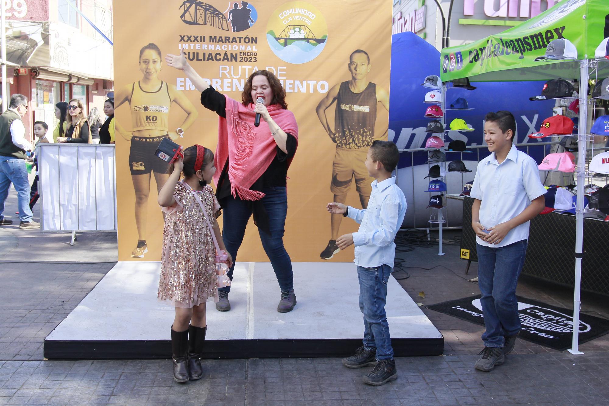 $!Divierte Georgina Martínez con un maraton de cuentos
