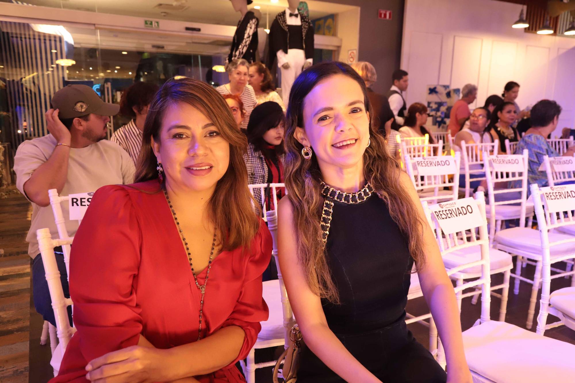 $!Verónica Saldaña y Cinthia Sánchez.