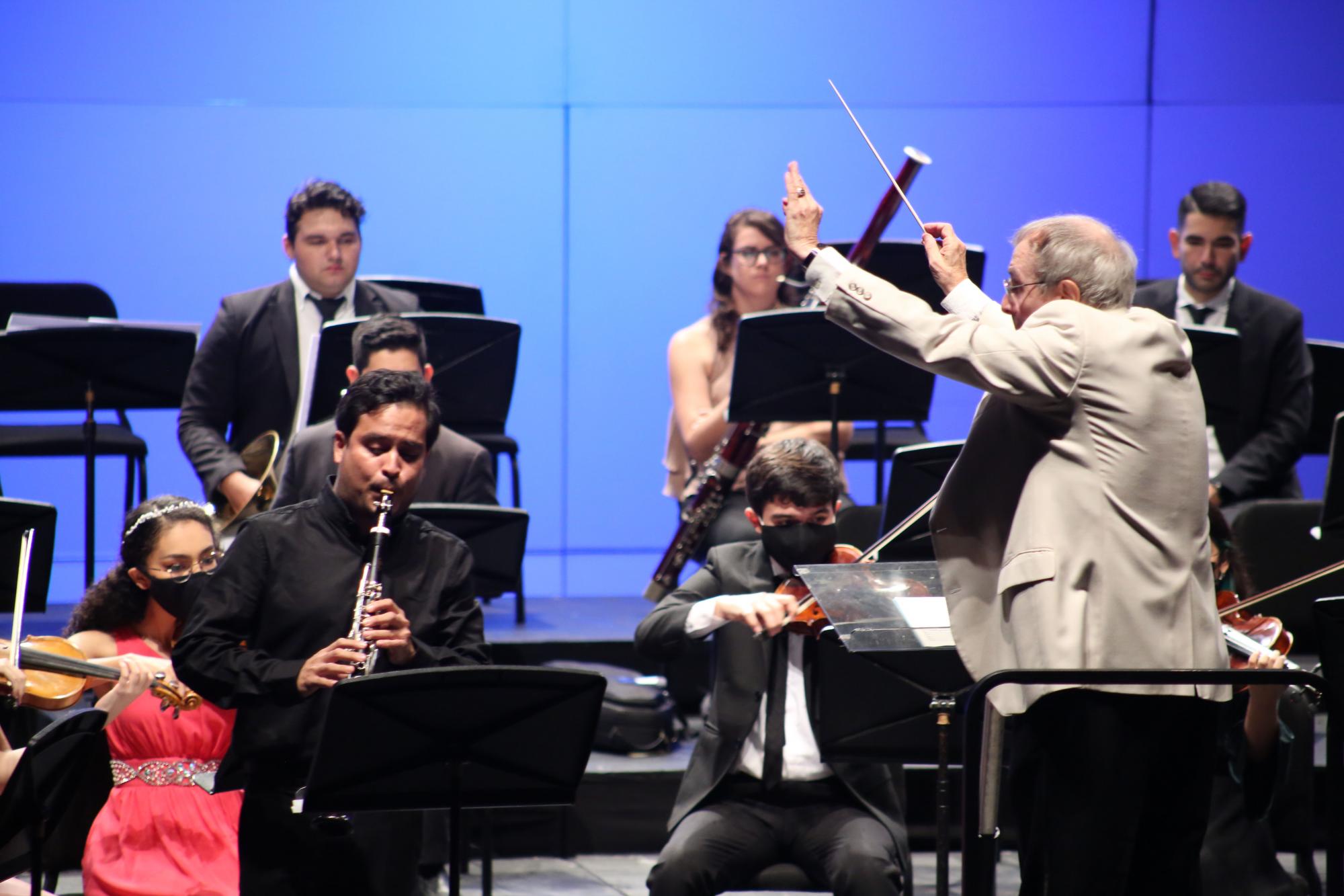 $!Celebra la Sinfonietta Philomusica Juventus su segundo año, derrochando talento