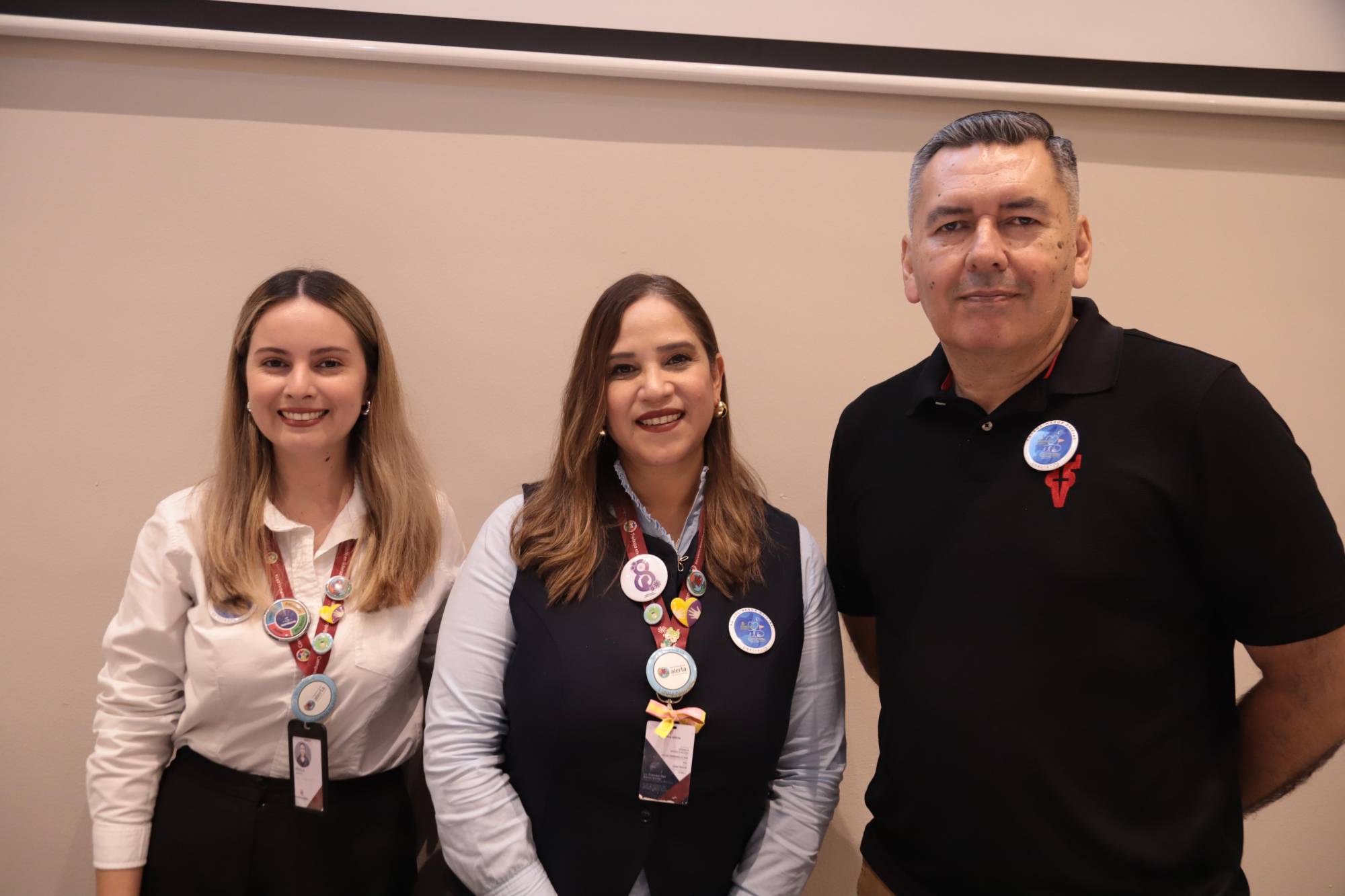 $!Perla Noriega, Daniela Novelo y Martín Santana.