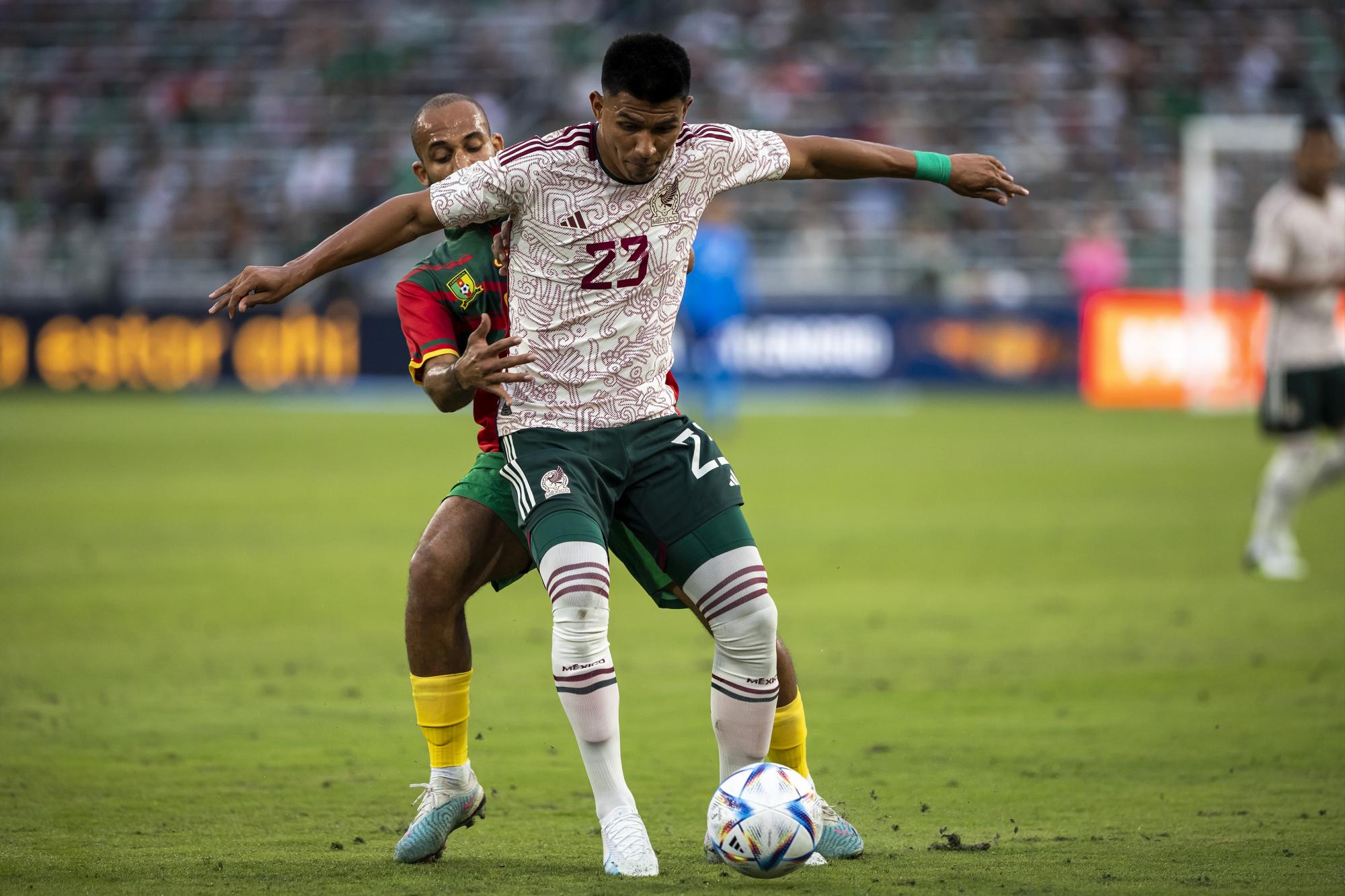 $!México rescata sobre el final empate ante Camerún