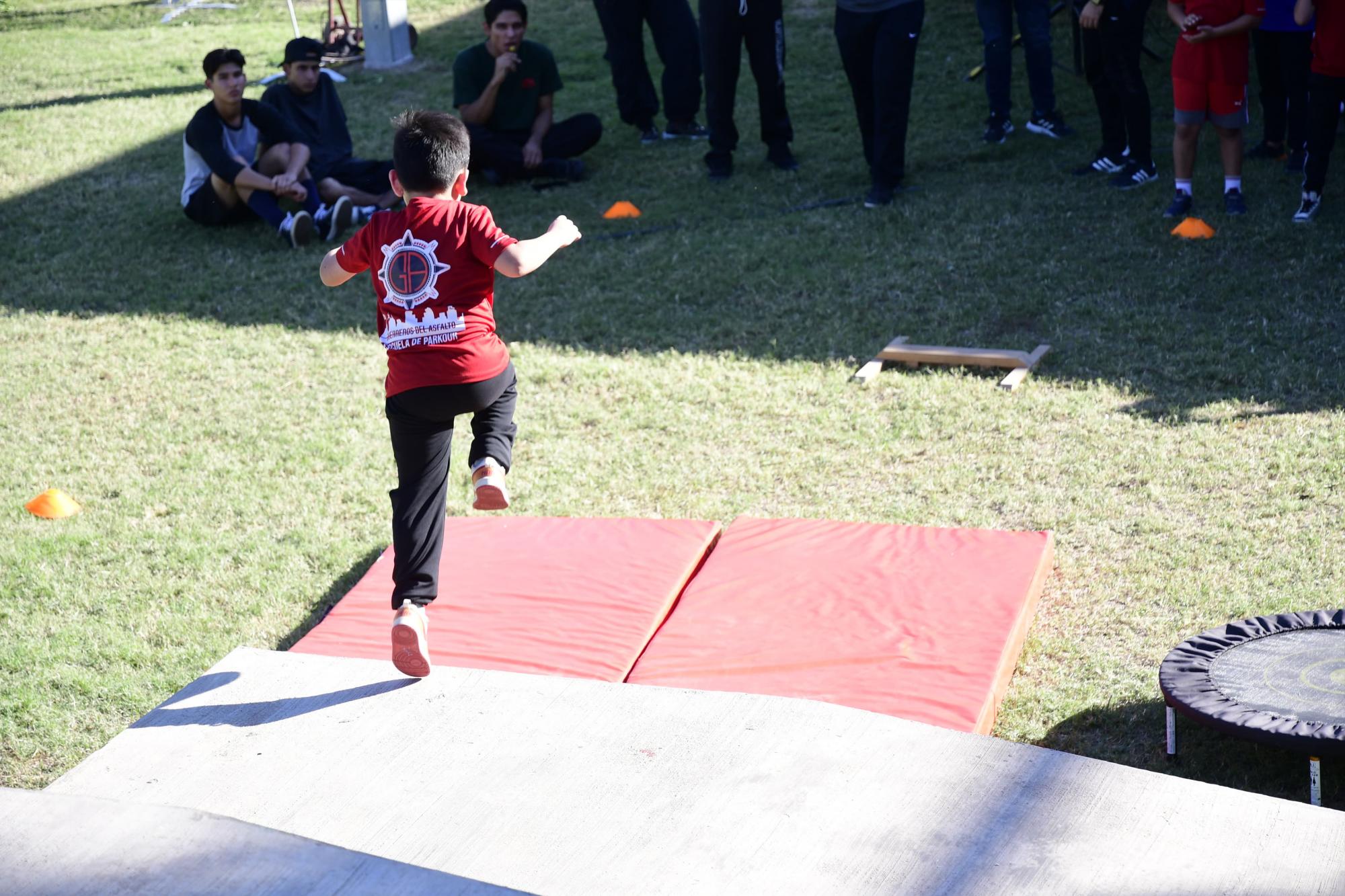 $!Lucen habilidades en Torneo de Parkour We Love Jump-Imdec 2023