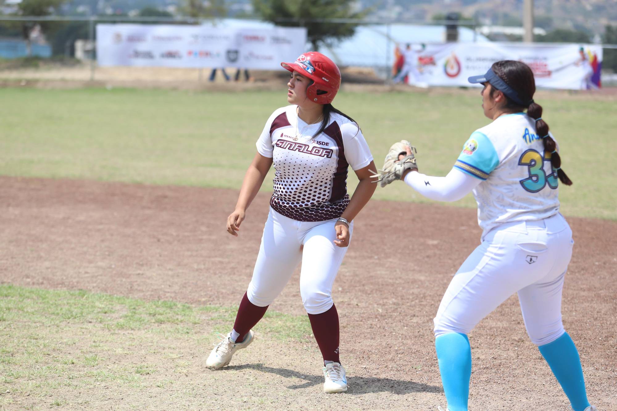 $!Sinaloa mantiene viva la ilusión en softbol varonil; femenil queda eliminada de la Olimpiada Nacional