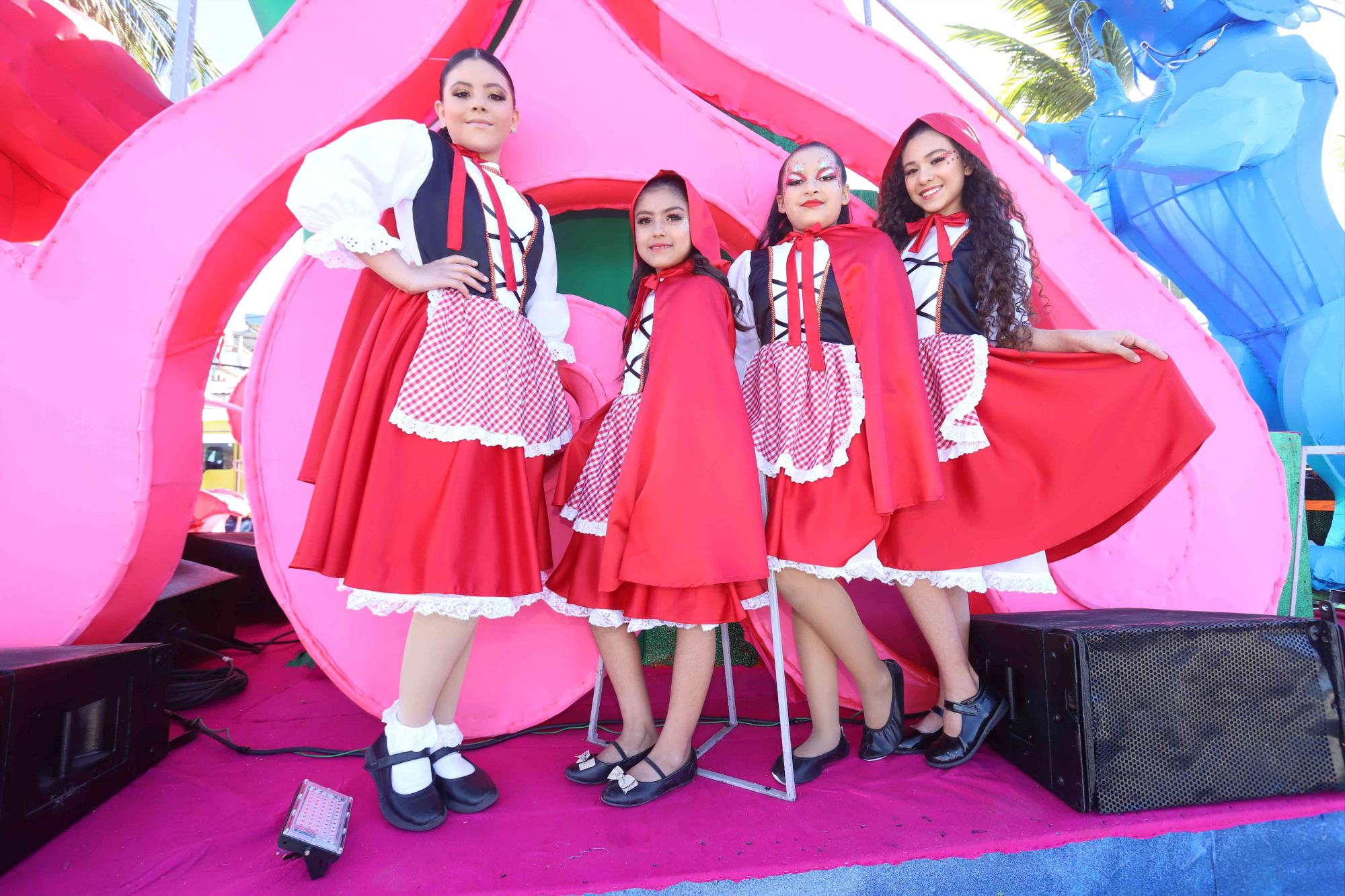 $!Osleydi Velarde, Denisse Bernal, Yamile Ventura y Romina Osuna.