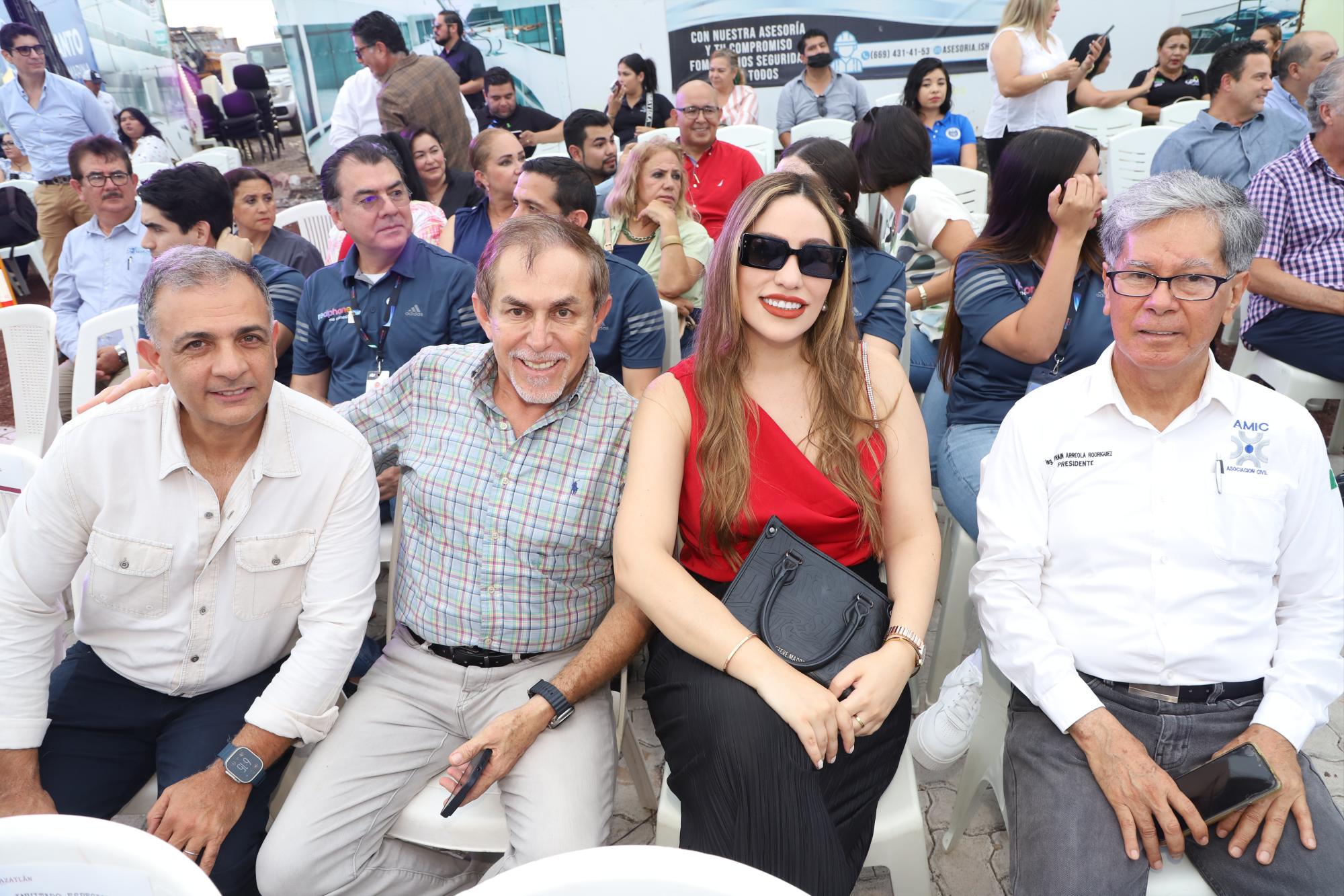 $!Lino Suárez, Pepe Gámez, Alexandra Félix y Efraín Arreola.