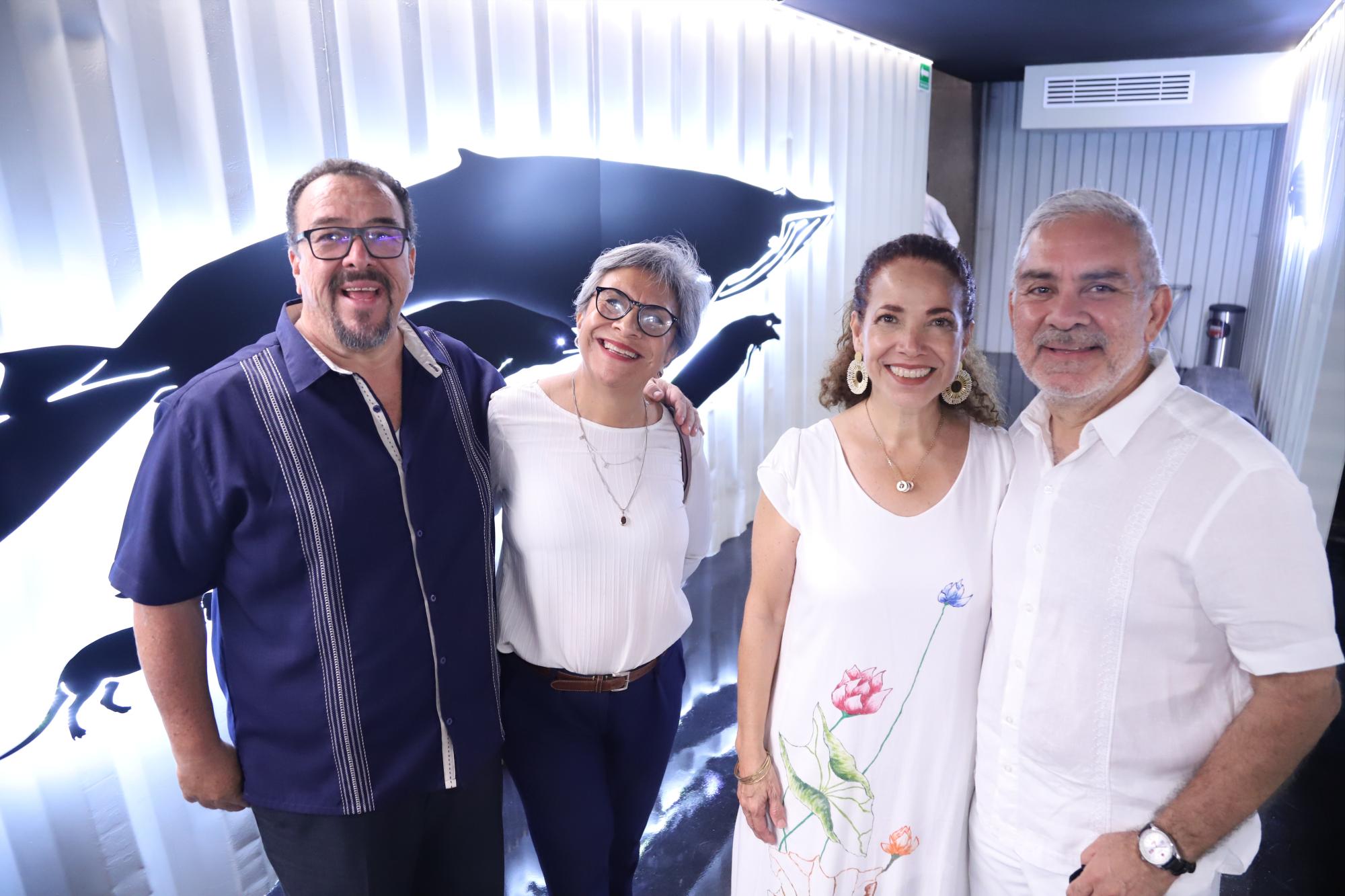 $!Abel Flores, Leticia Alvarado, Liz Garza y Fernando Valdez.