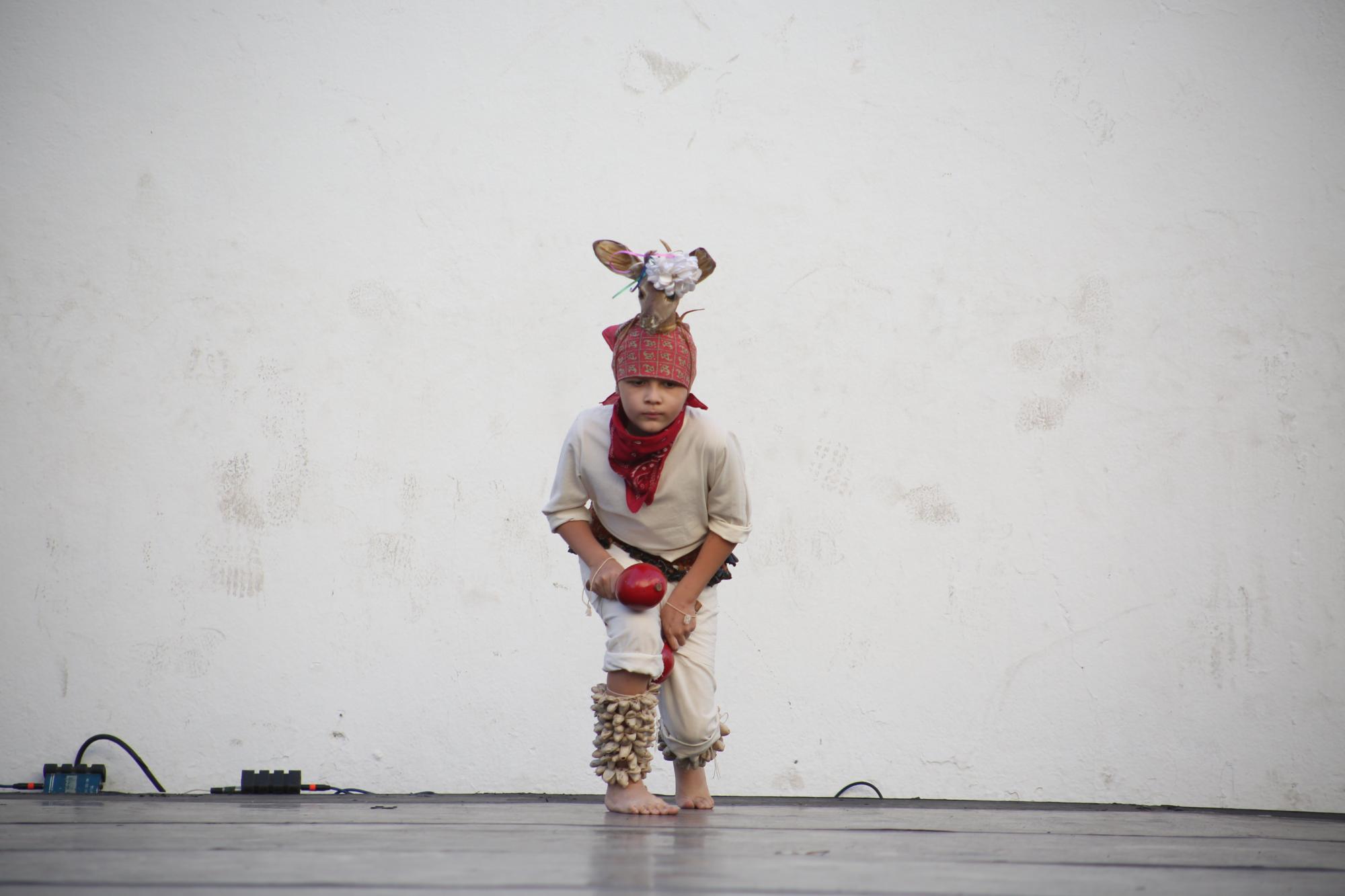 $!Celebran el Día Internacional de la Danza bailando