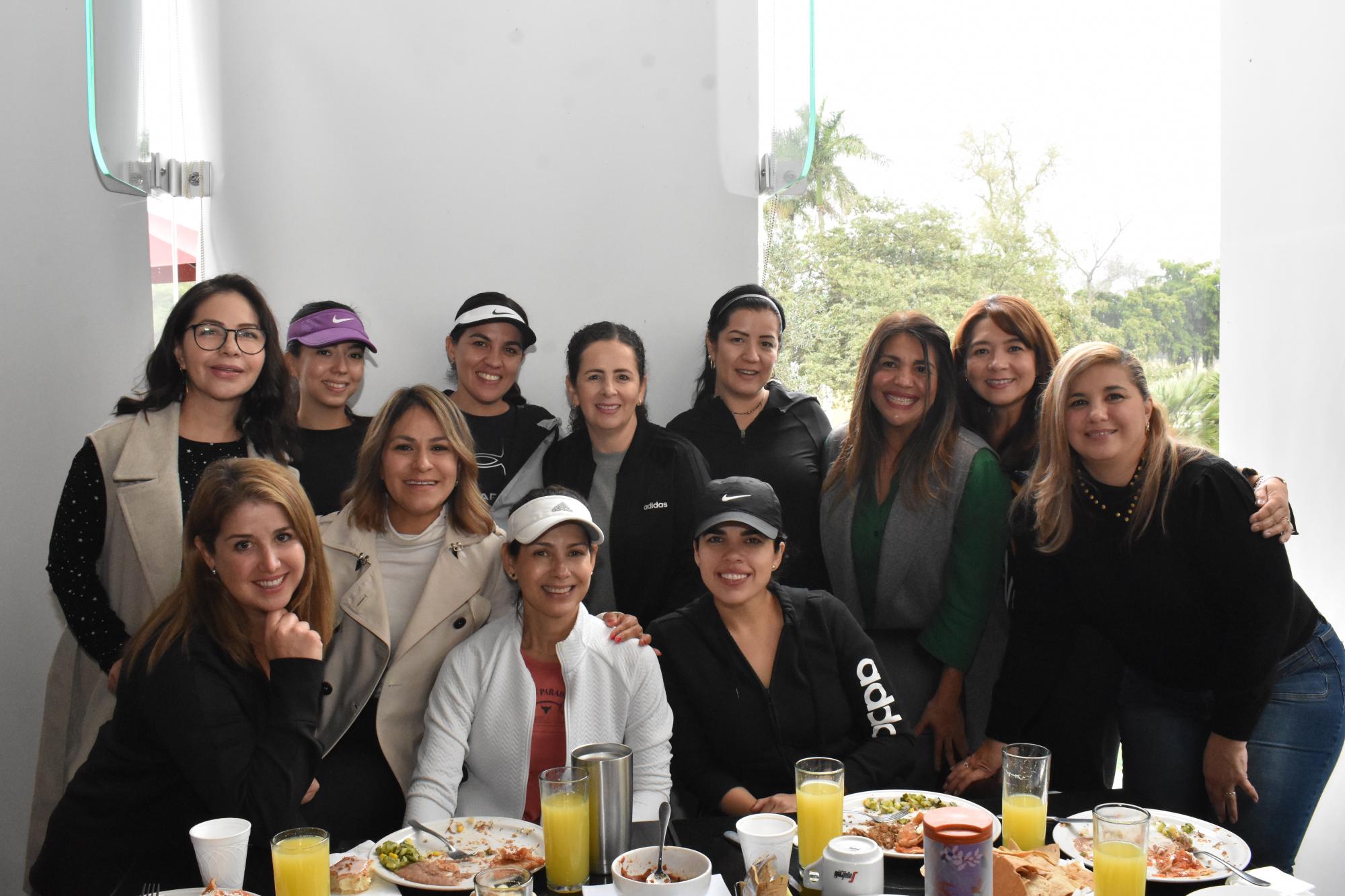 $!Tenistas del Country Club de Culiacán extienden la invitación al público en general.