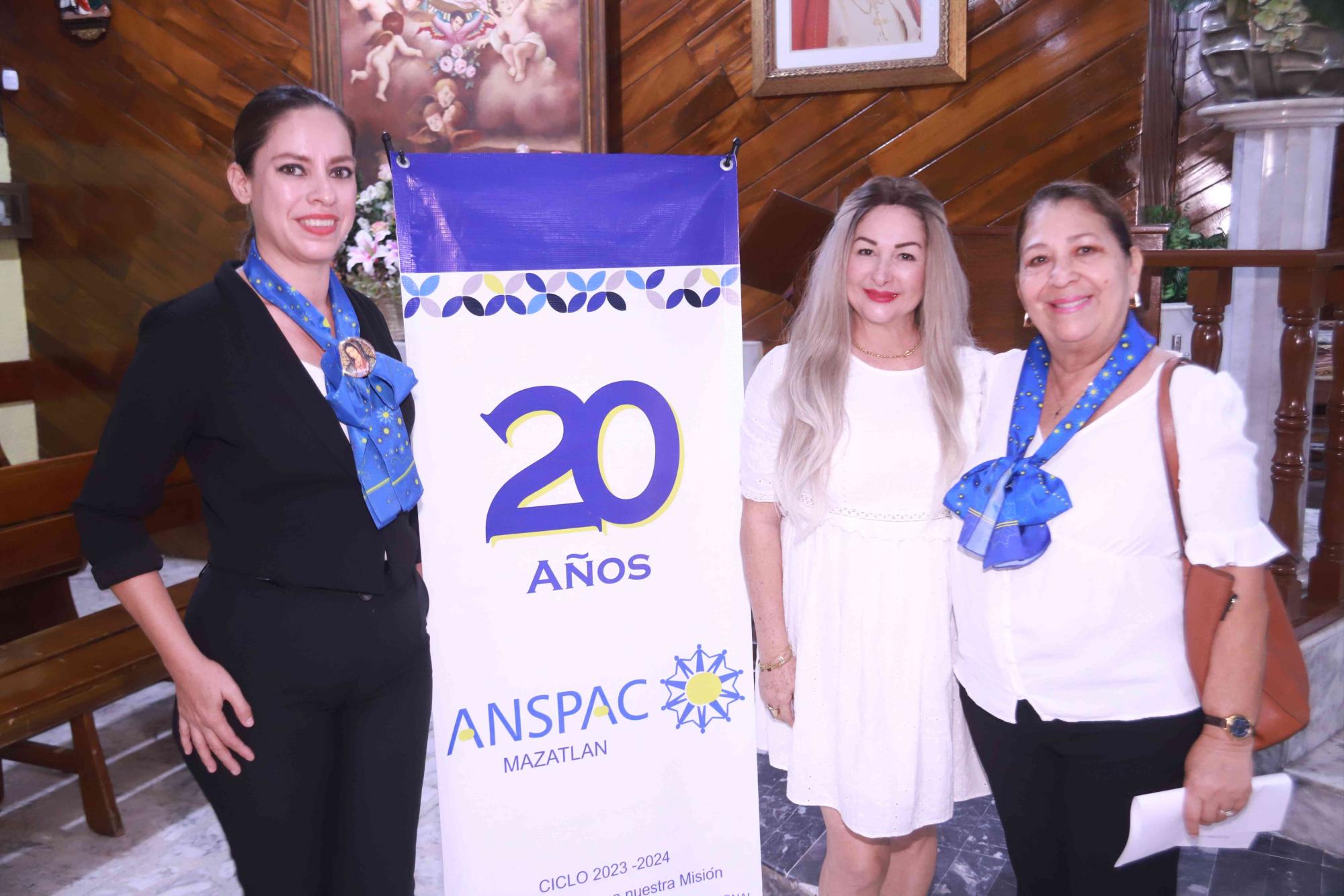 $!Lucero Romero, Irma Lorena Jáuregui y Lupita Carrillo, del Programa Anspac Joven.