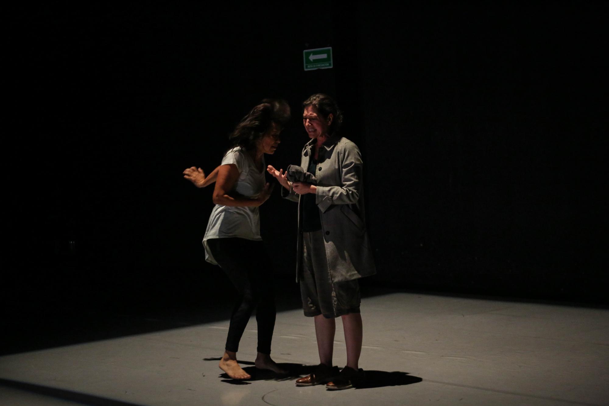 $!Demandan justicia para Maximiliano en el inicio el Festival de Danza José Limón