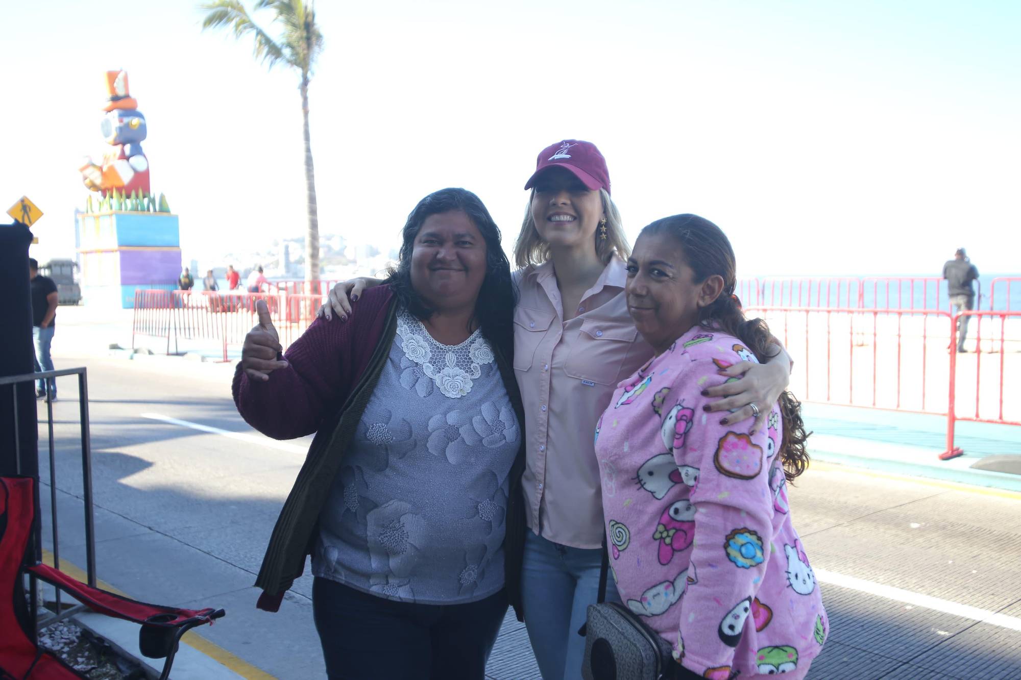 $!Realiza Alcaldesa de Mazatlán recorrido por ruta del desfile bajo fuerte operativo de seguridad